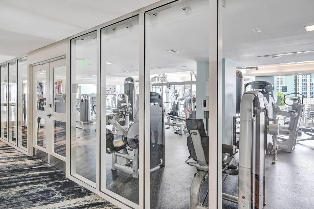 3101 Bayshore #1501 Fort Lauderdale, FL 33304