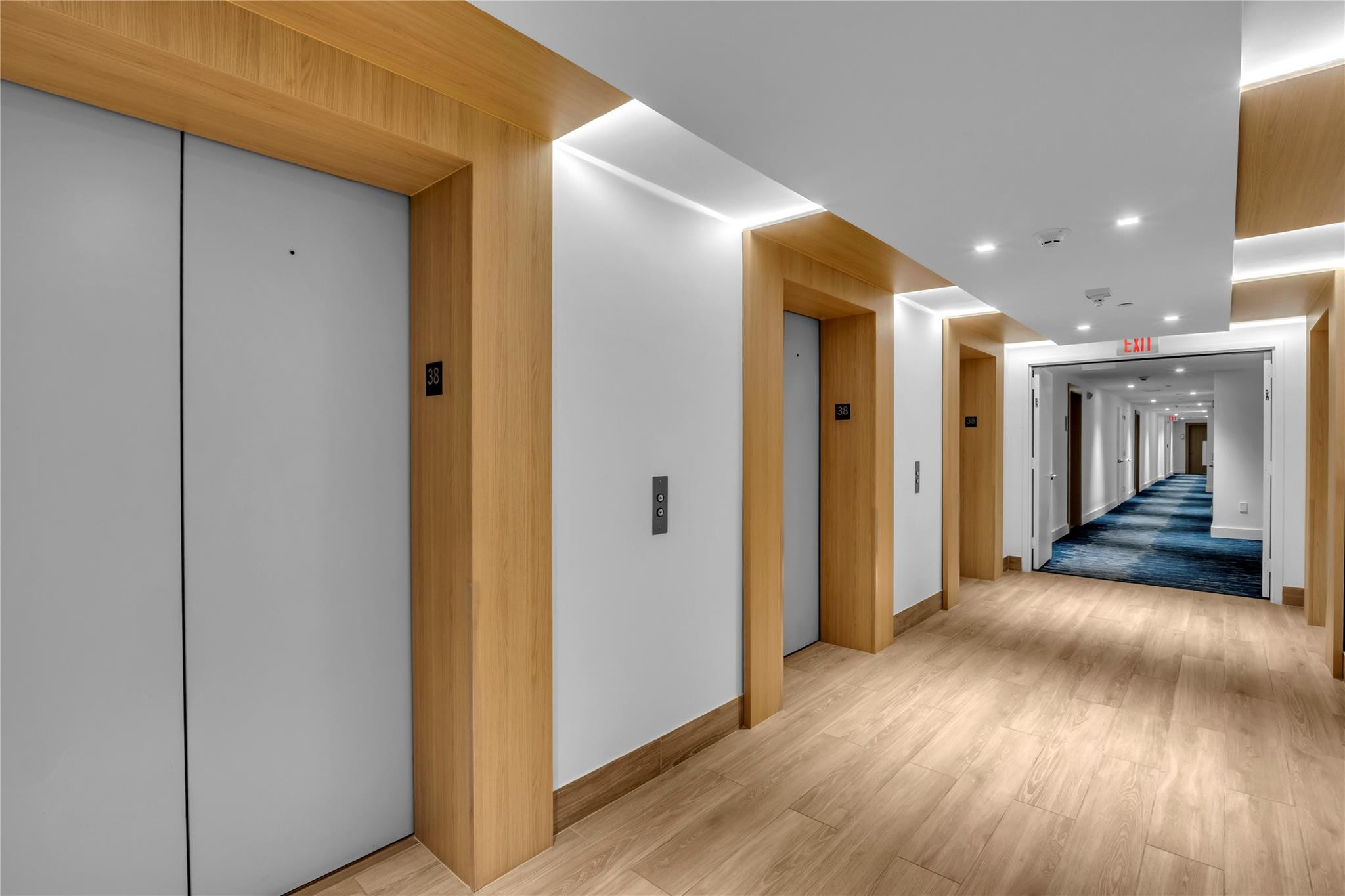 image The Ivy at Riverfront21