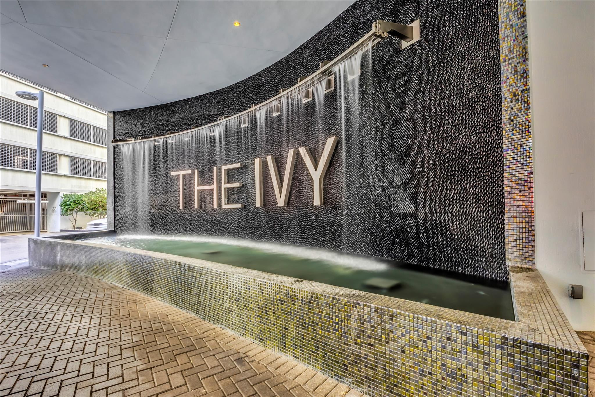 image The Ivy at Riverfront25