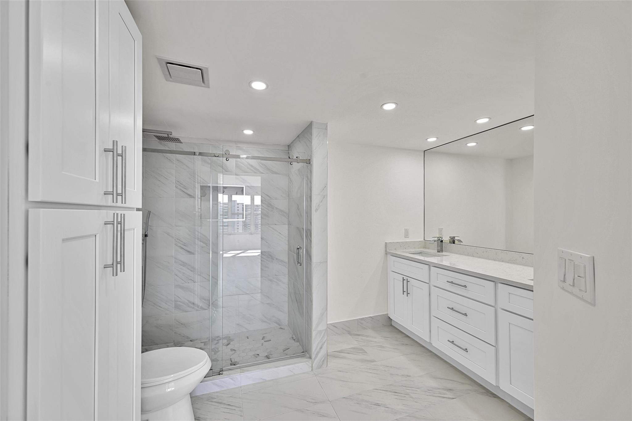 3700 Galt Ocean #1215 Fort Lauderdale, FL 33308