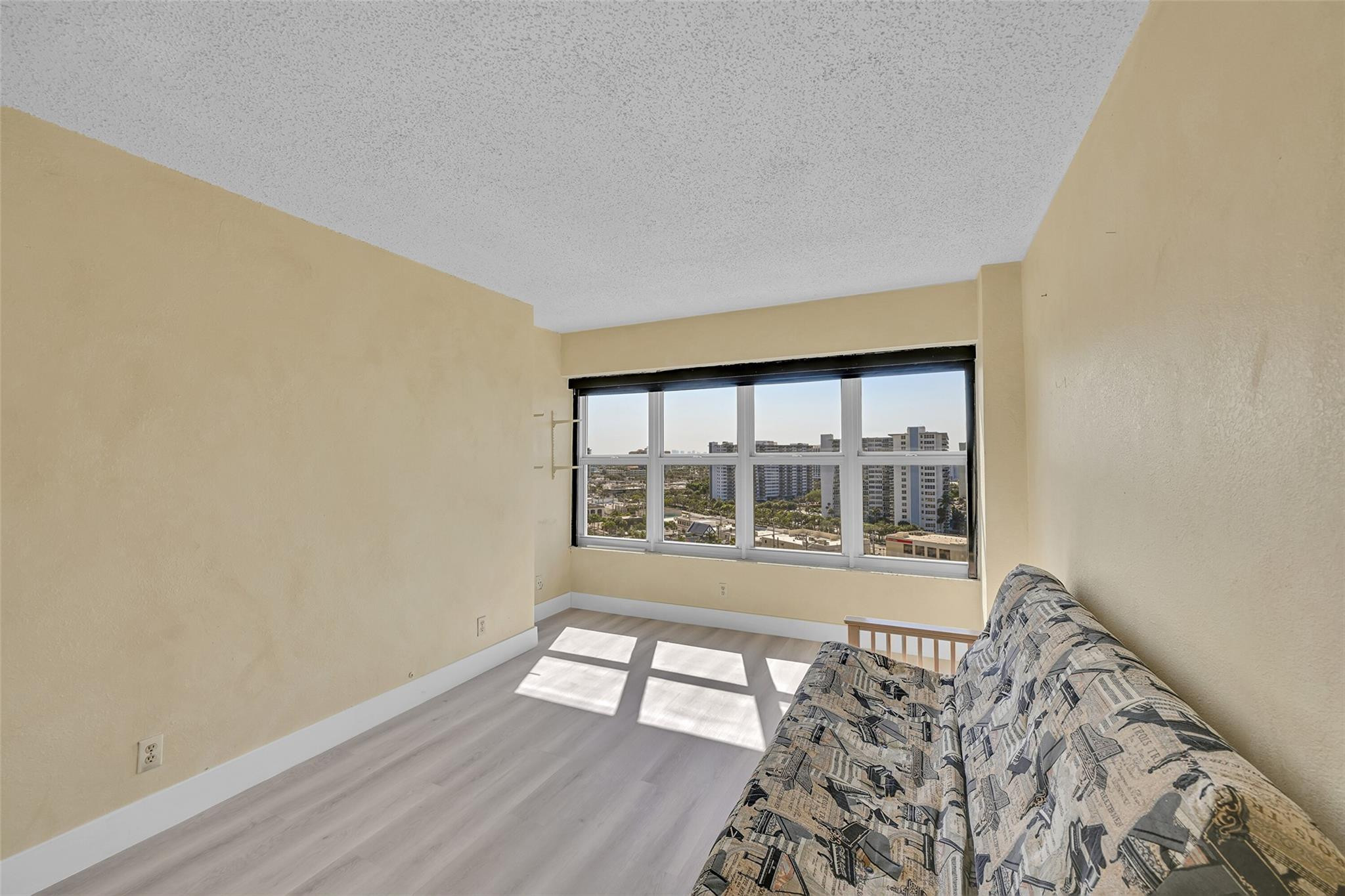 3700 Galt Ocean #1215 Fort Lauderdale, FL 33308