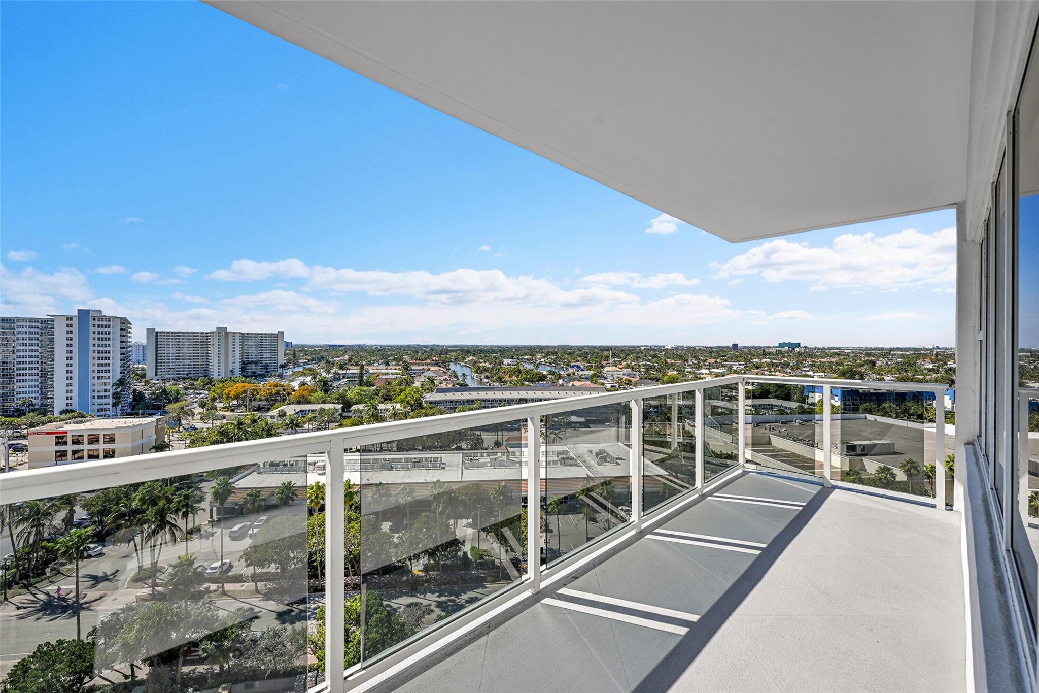 3700 Galt Ocean #1215 Fort Lauderdale, FL 33308