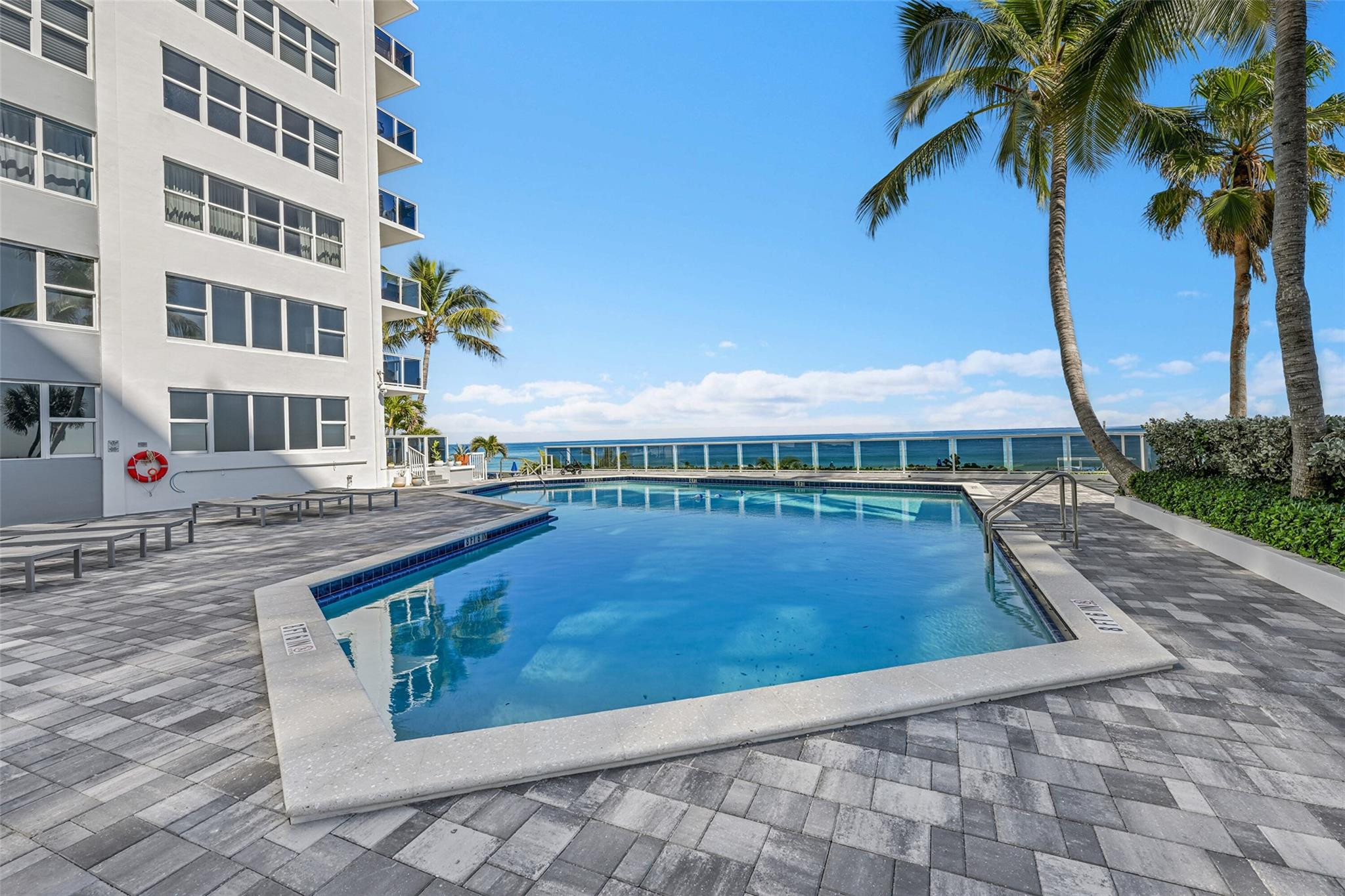 3700 Galt Ocean #1215 Fort Lauderdale, FL 33308