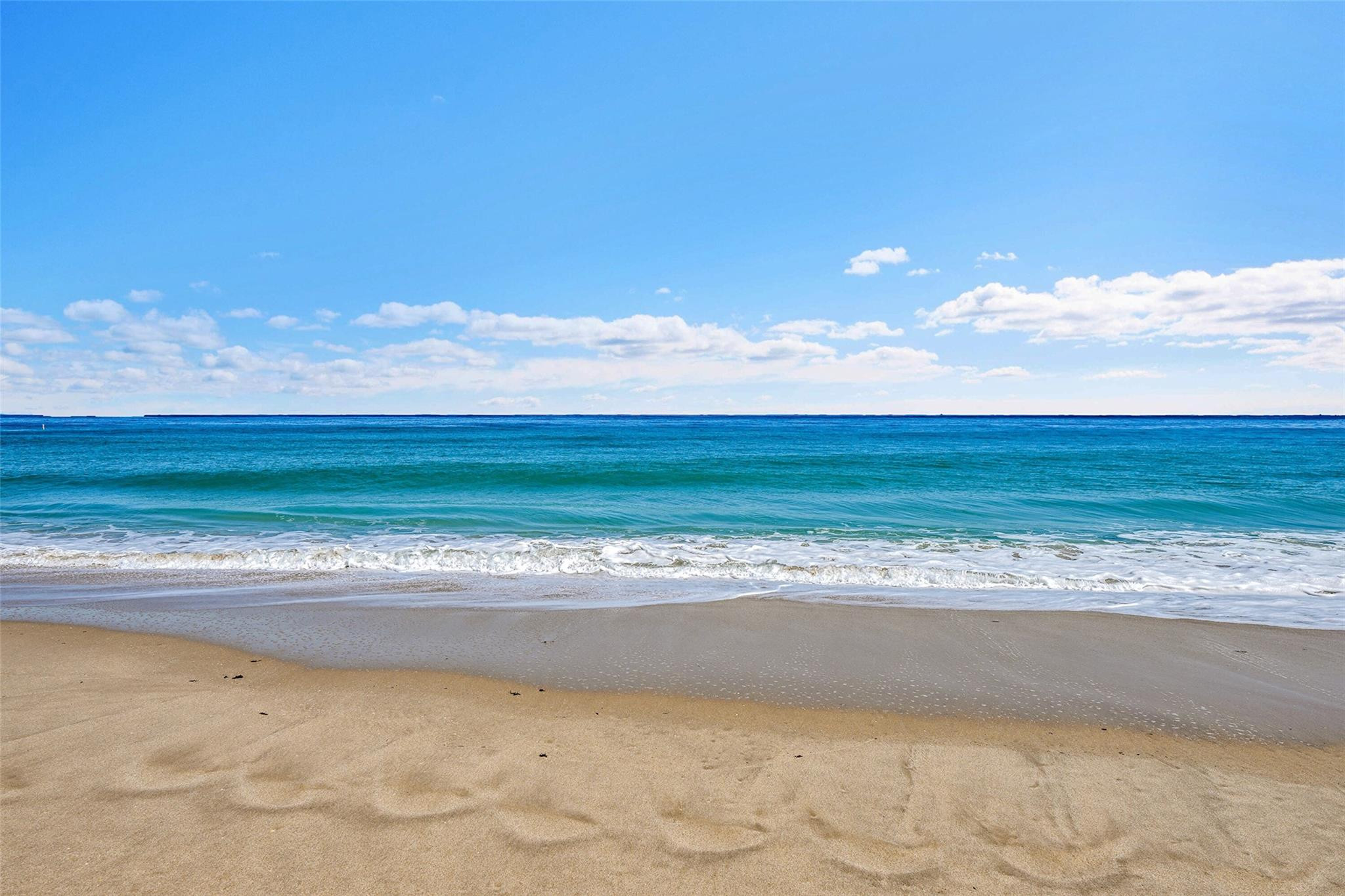 3700 Galt Ocean #1215 Fort Lauderdale, FL 33308