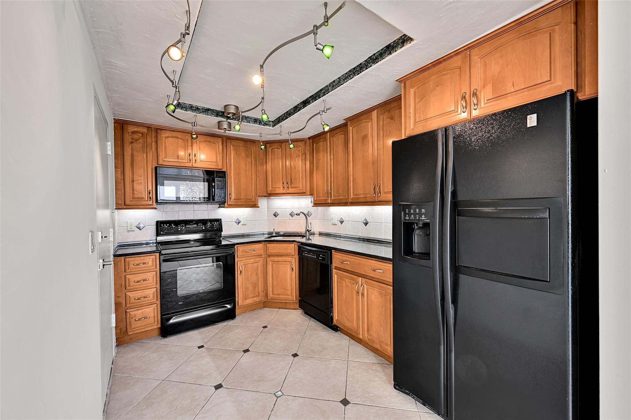 3700 Galt Ocean #1215 Fort Lauderdale, FL 33308