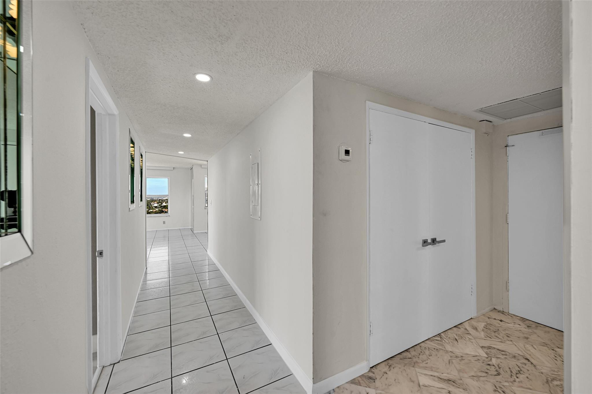3700 Galt Ocean #1215 Fort Lauderdale, FL 33308