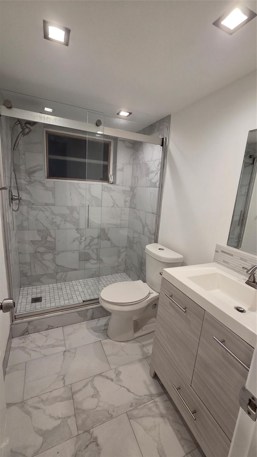 5375 SW 40th #105 Fort Lauderdale, FL 33314