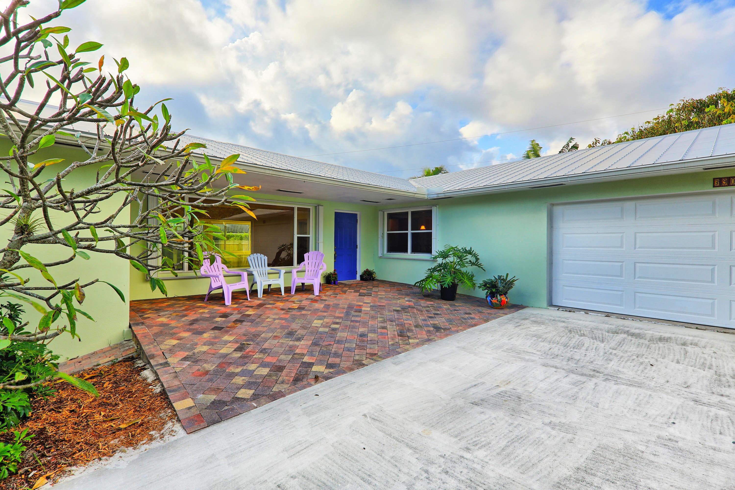 390 Jupiter Lane