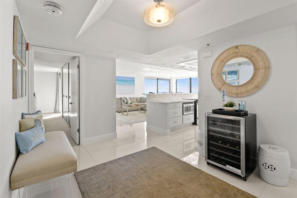 5280 N Ocean Dr #2a