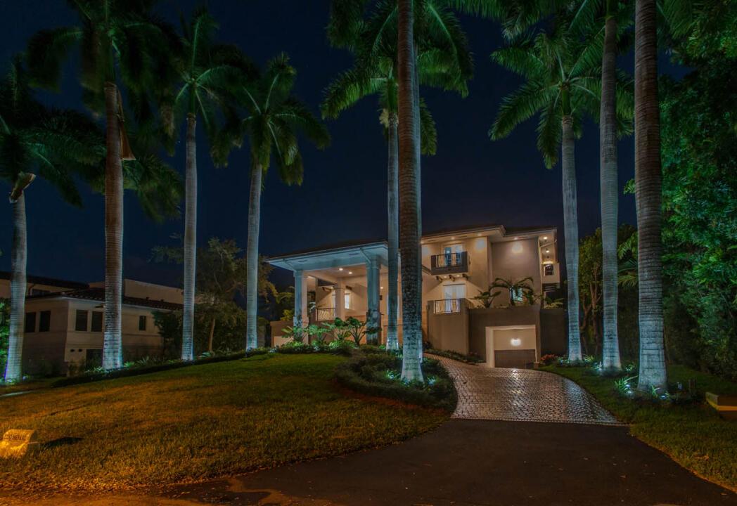 322 Costanera Rd Coral Gables, FL 33143 322 Costanera Rd Coral Gables, FL 33143