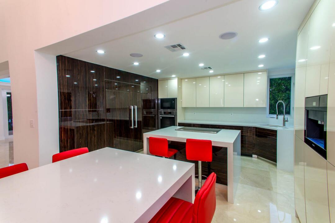 322 Costanera Rd Coral Gables, FL 33143 322 Costanera Rd Coral Gables, FL 33143