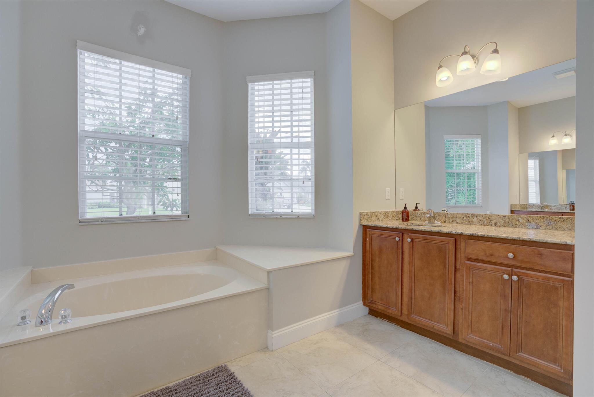 938 Marlin Dr Jupiter, FL 33458