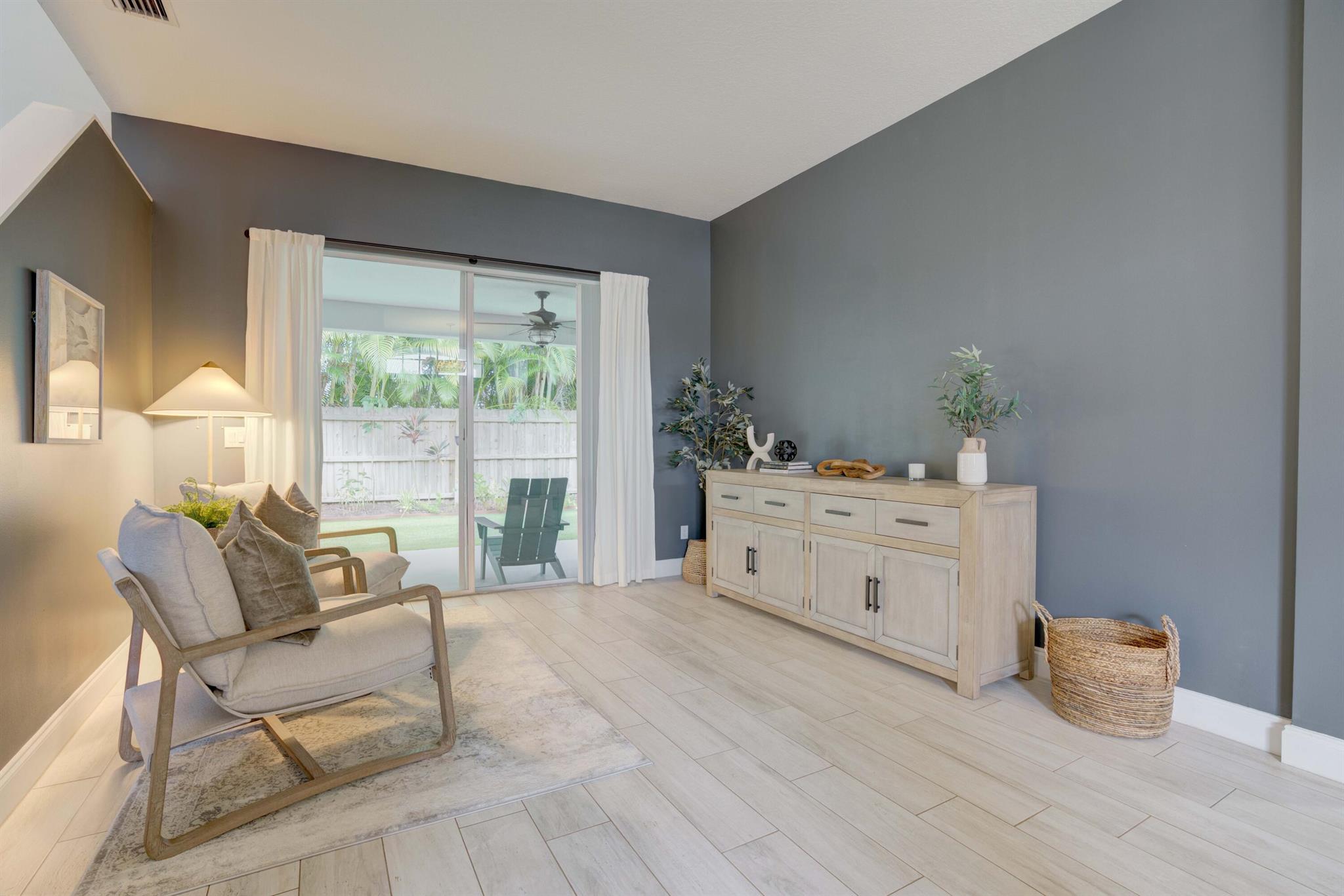 938 Marlin Dr Jupiter, FL 33458