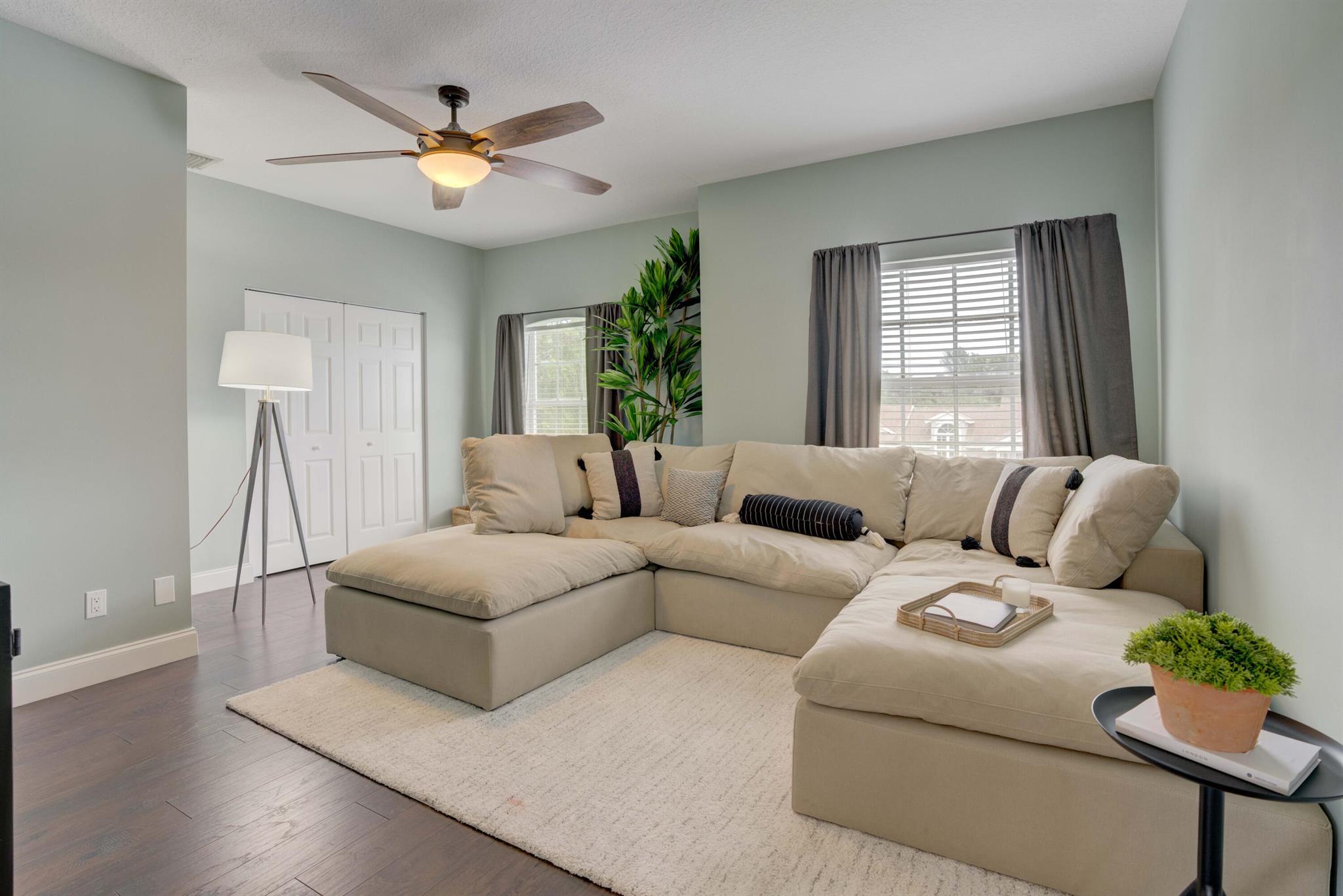 938 Marlin Dr Jupiter, FL 33458