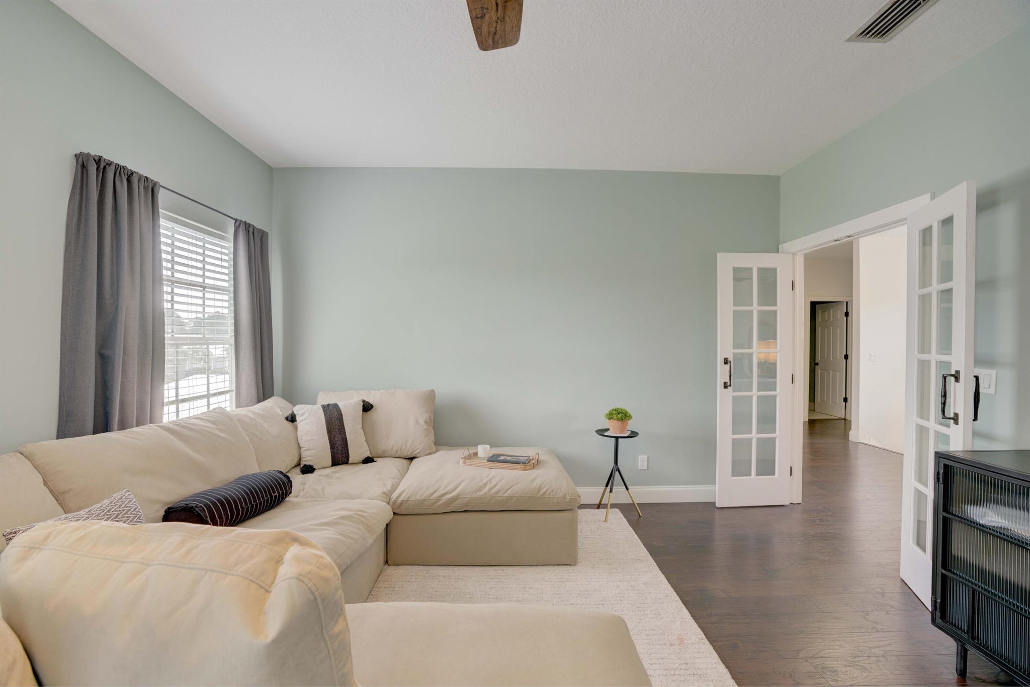 938 Marlin Dr Jupiter, FL 33458