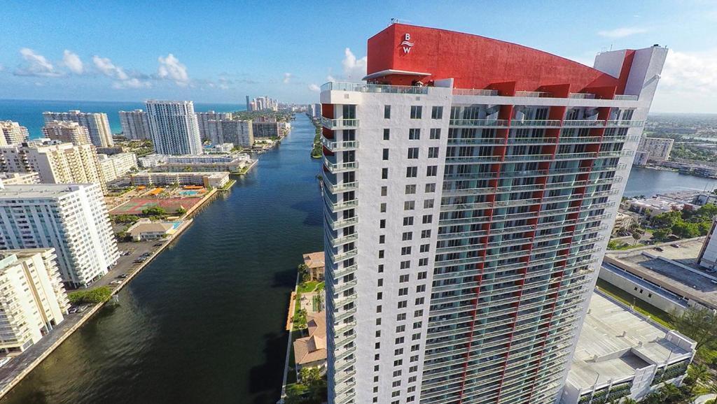 image Beachwalk Condominium9