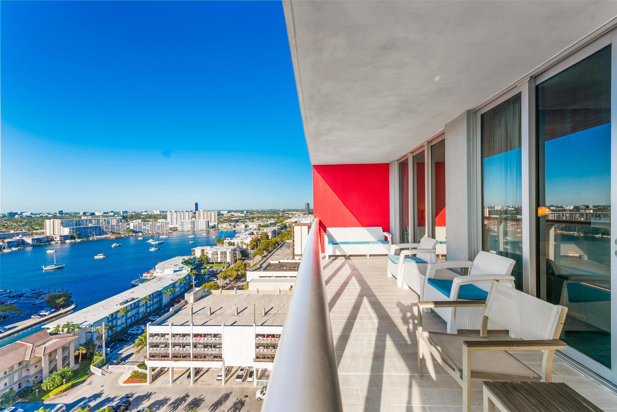 image Beachwalk Condominium34