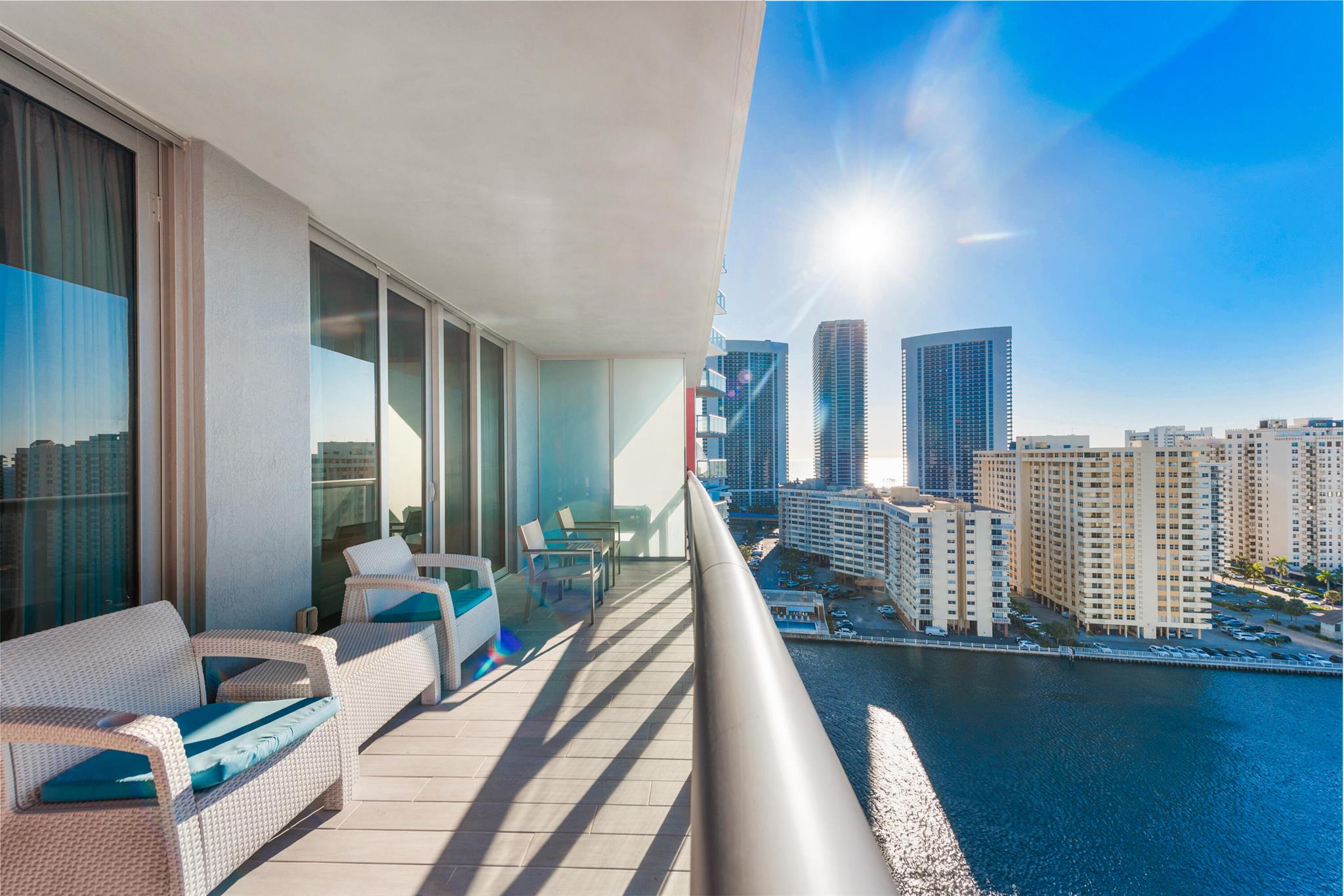 image Beachwalk Condominium35