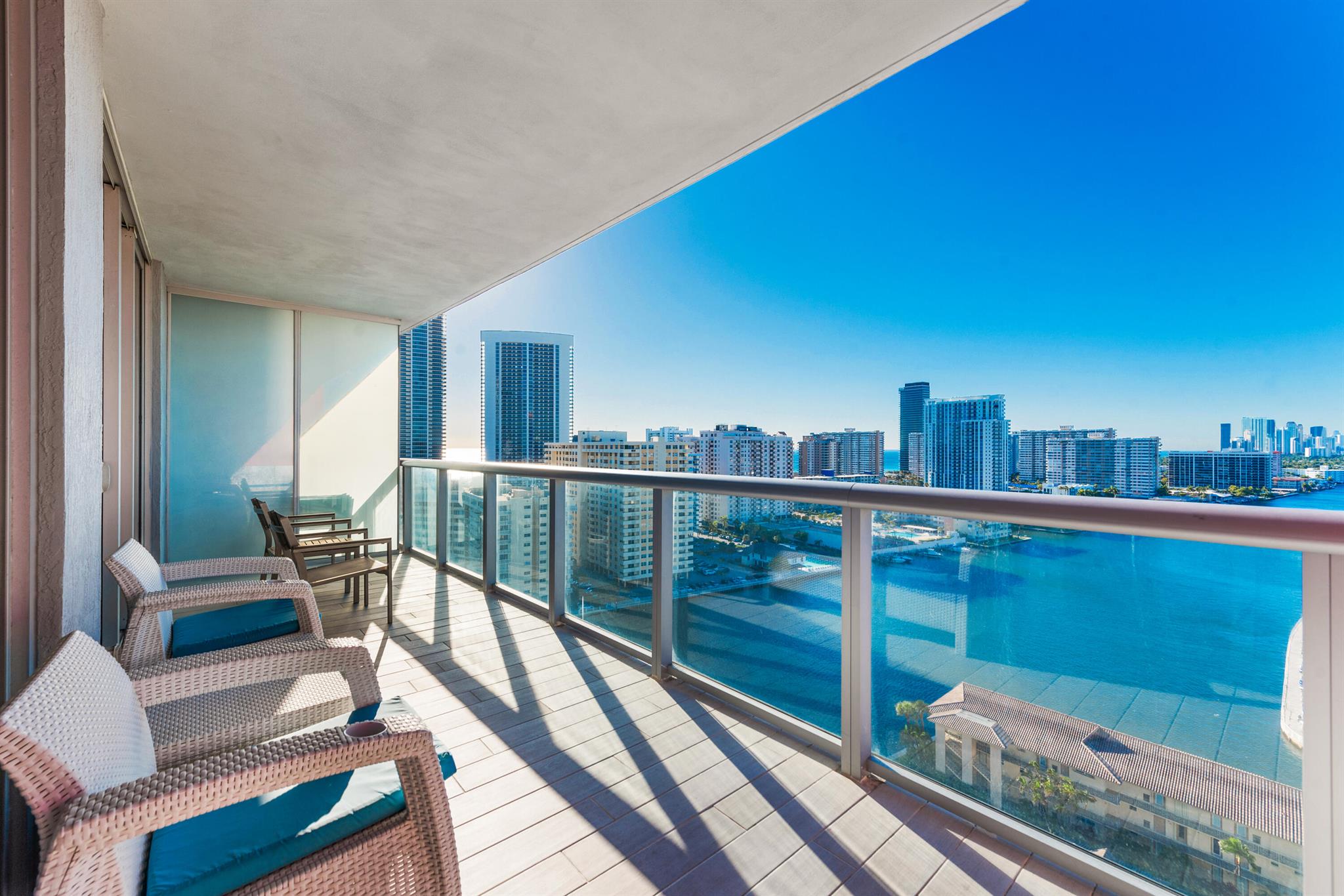 image Beachwalk Condominium36
