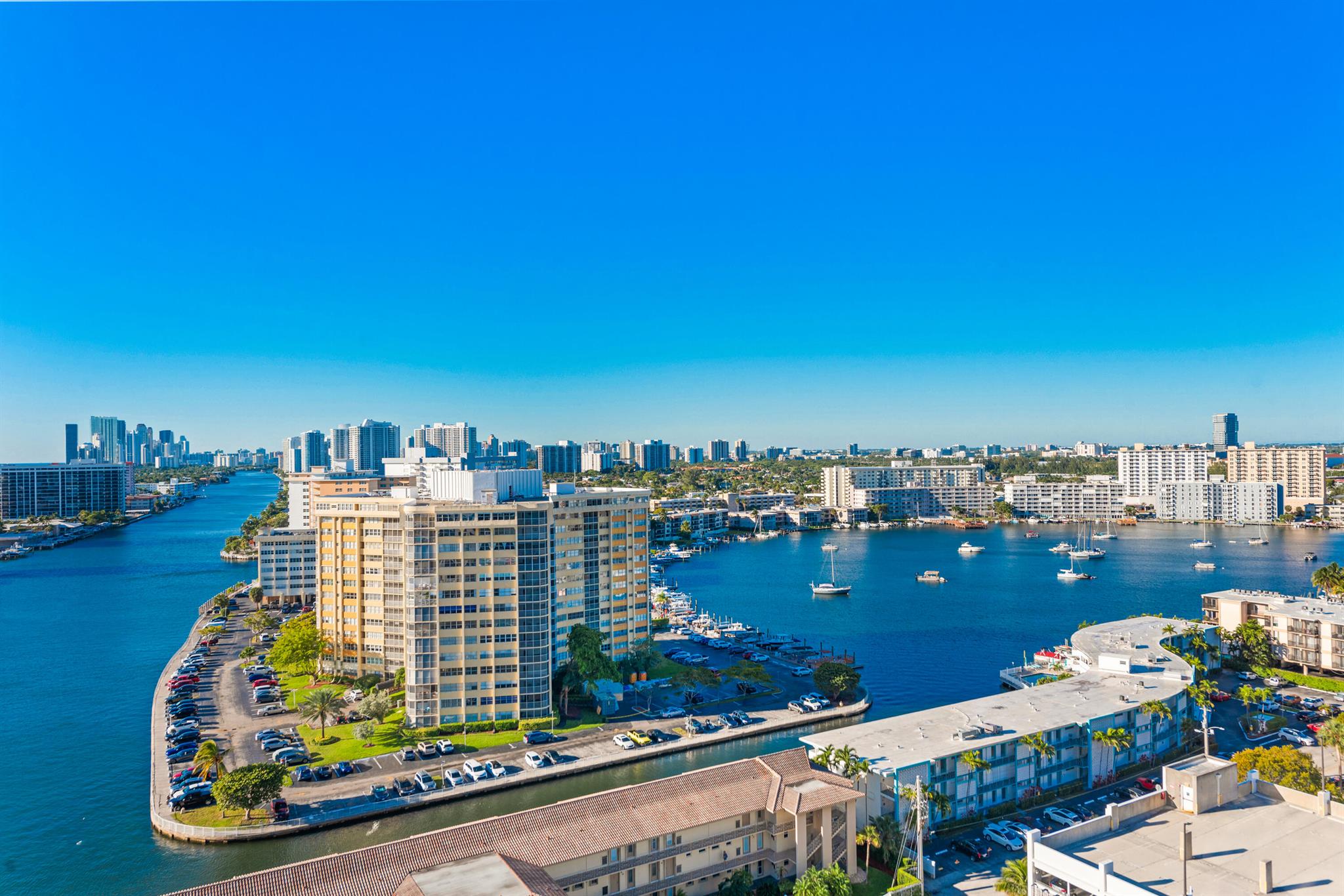 image Beachwalk Condominium38