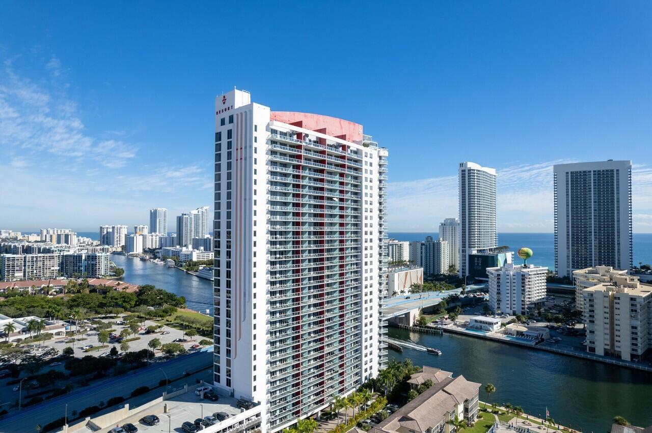image Beachwalk Condominium68