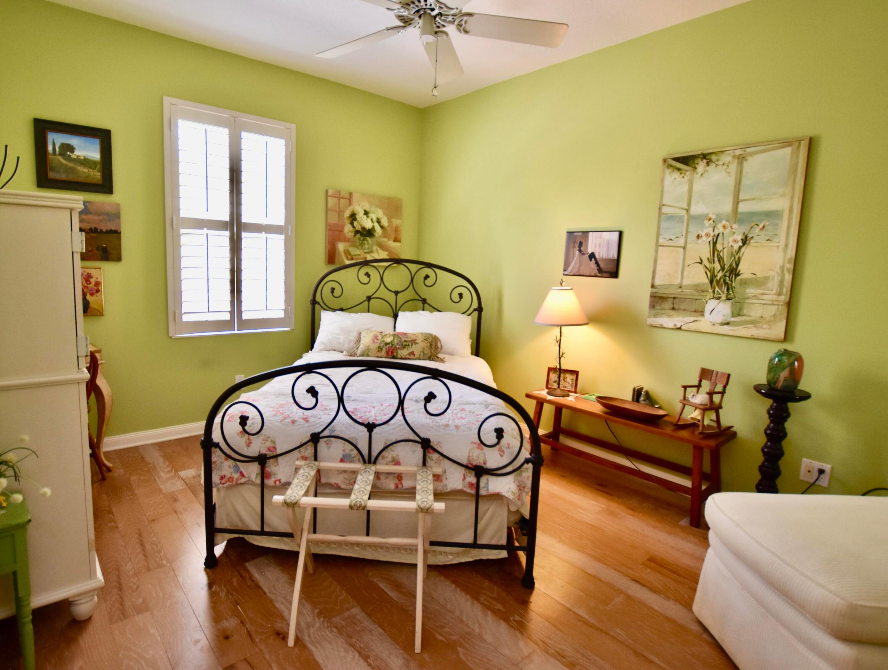 67 Tall Oaks Cir Tequesta, FL 33469