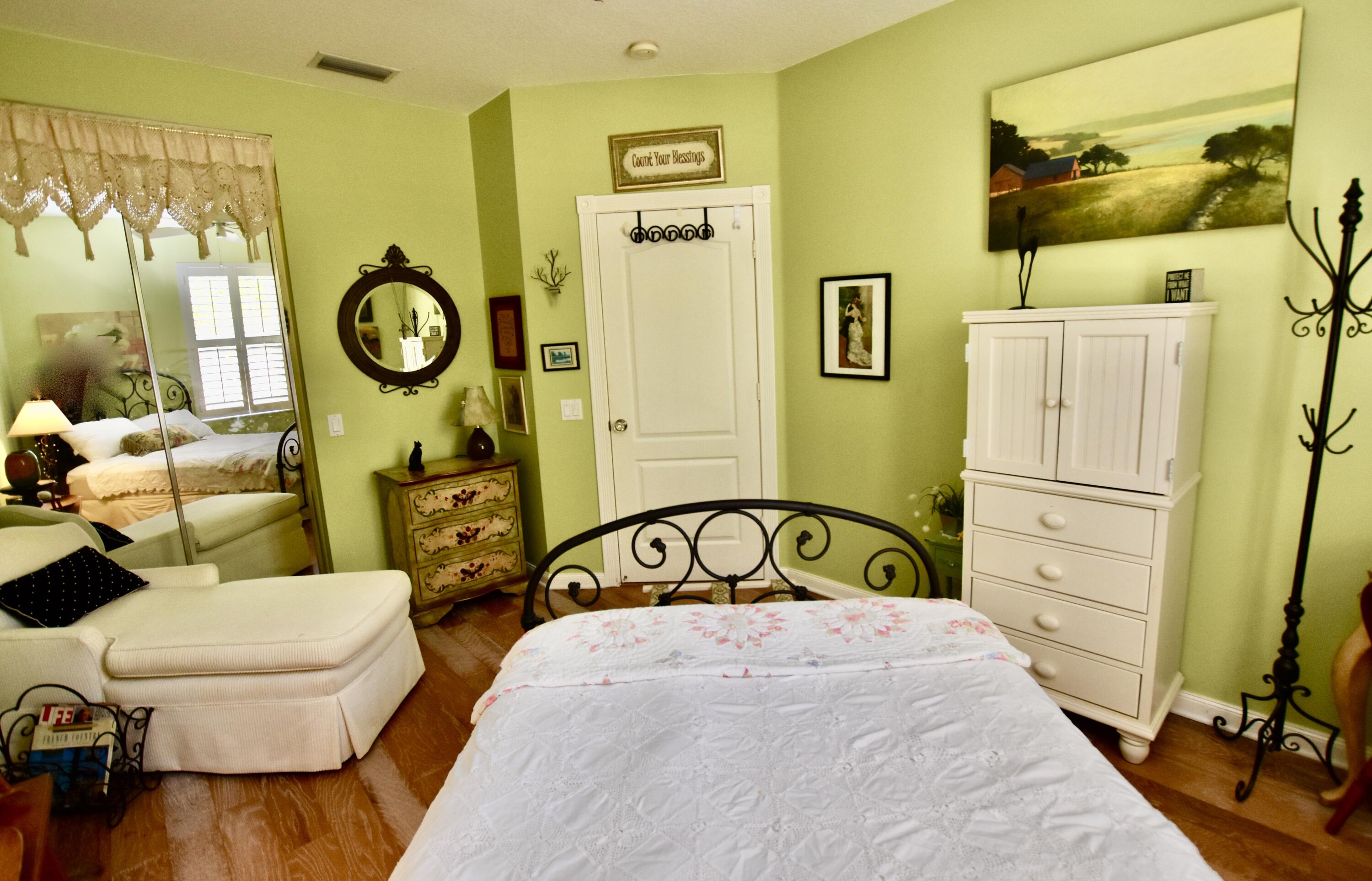 67 Tall Oaks Cir Tequesta, FL 33469