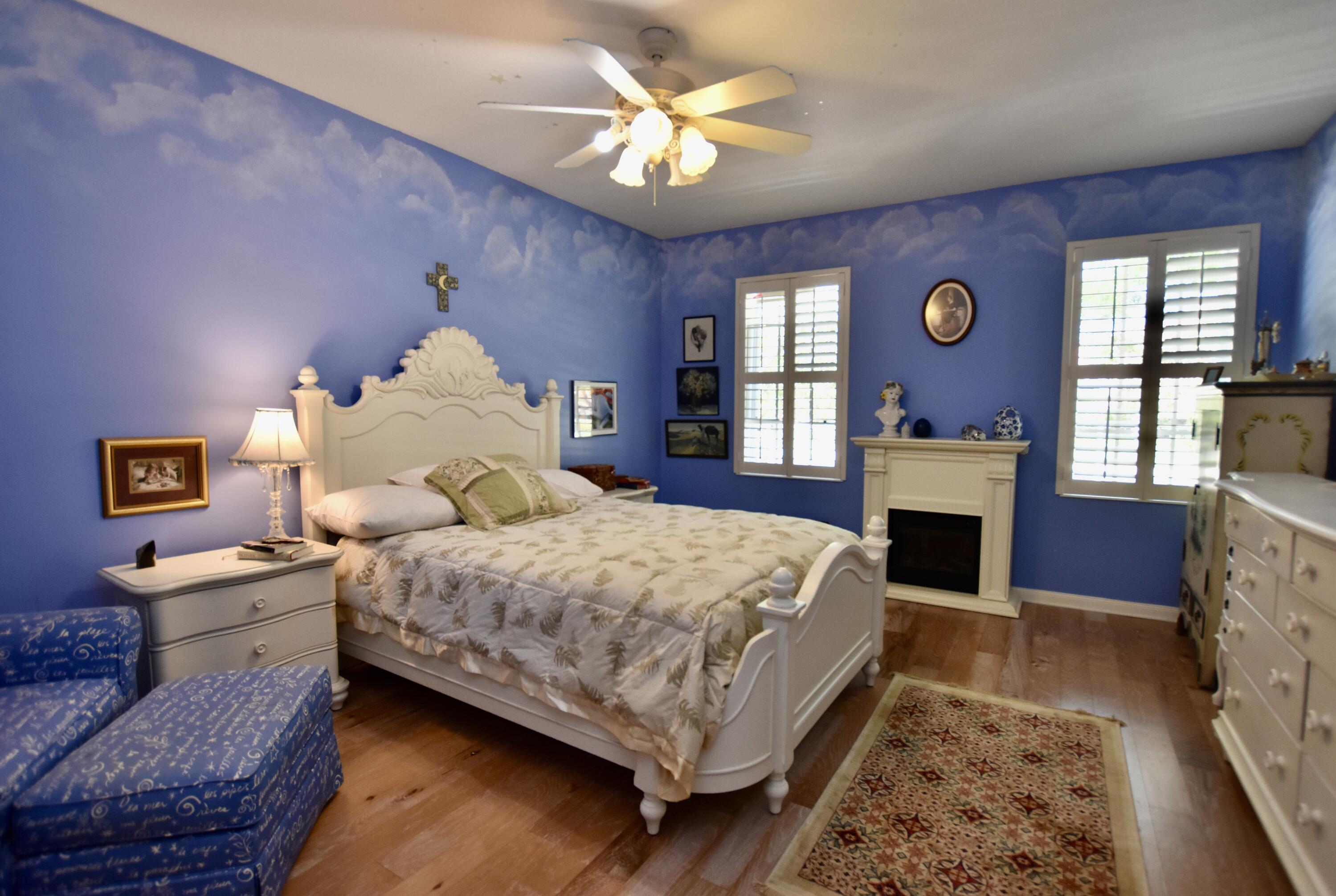 67 Tall Oaks Cir Tequesta, FL 33469