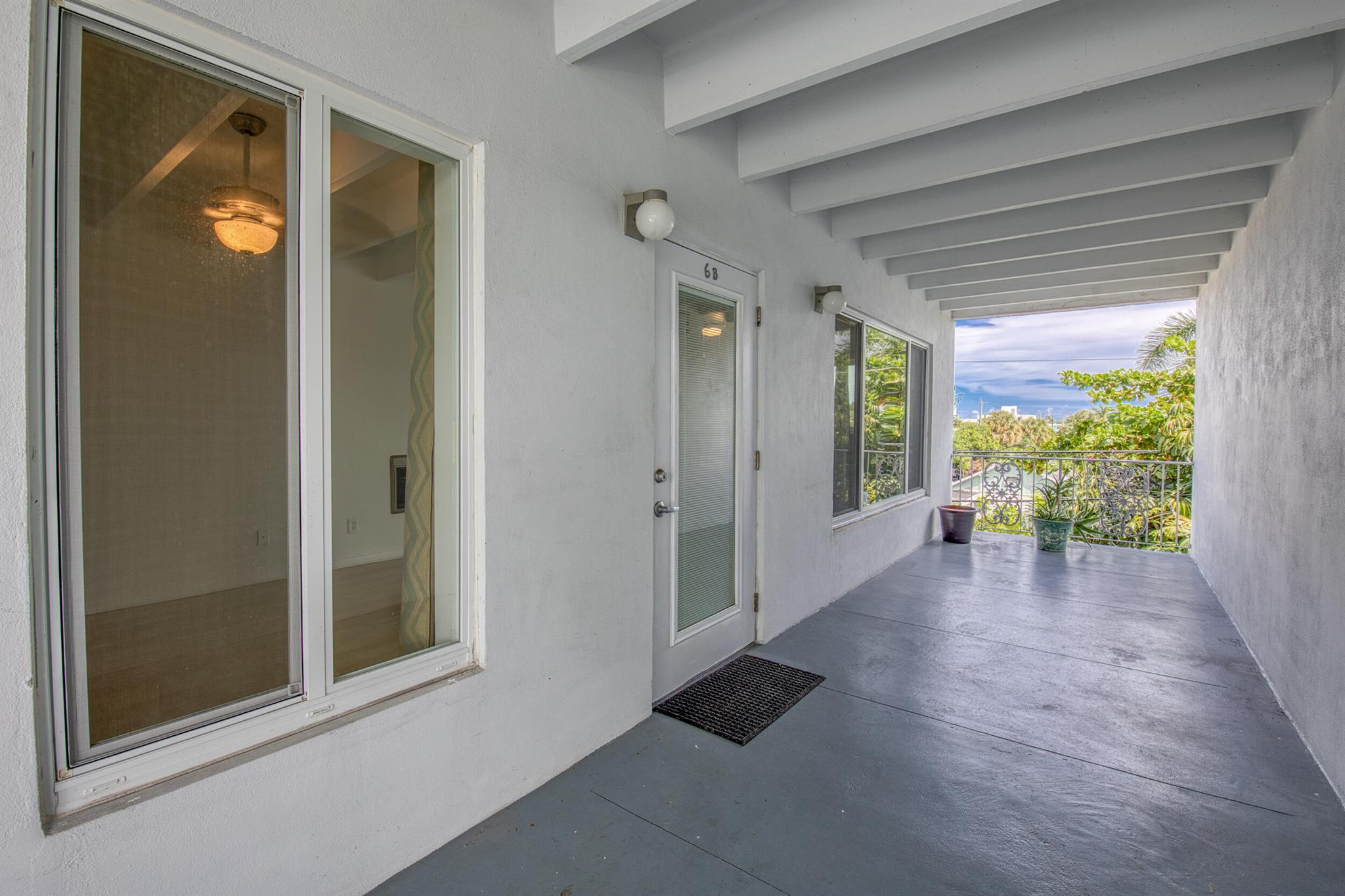 1520 Lake Ave #6b