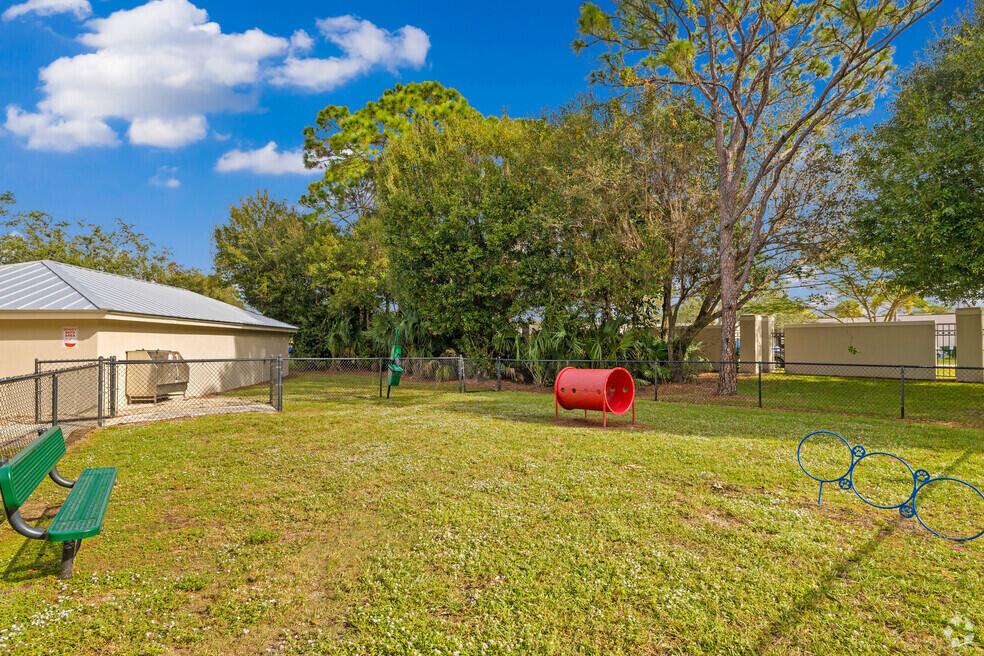 3821 SW Coquina Cv Way #205 Palm City, FL 34990