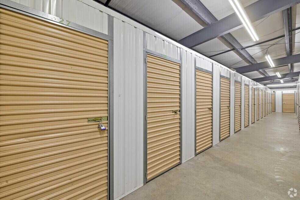 3821 SW Coquina Cv Way #205 Palm City, FL 34990