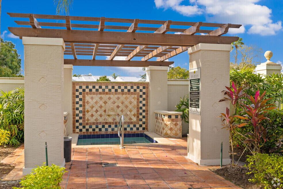 3821 SW Coquina Cv Way #205 Palm City, FL 34990