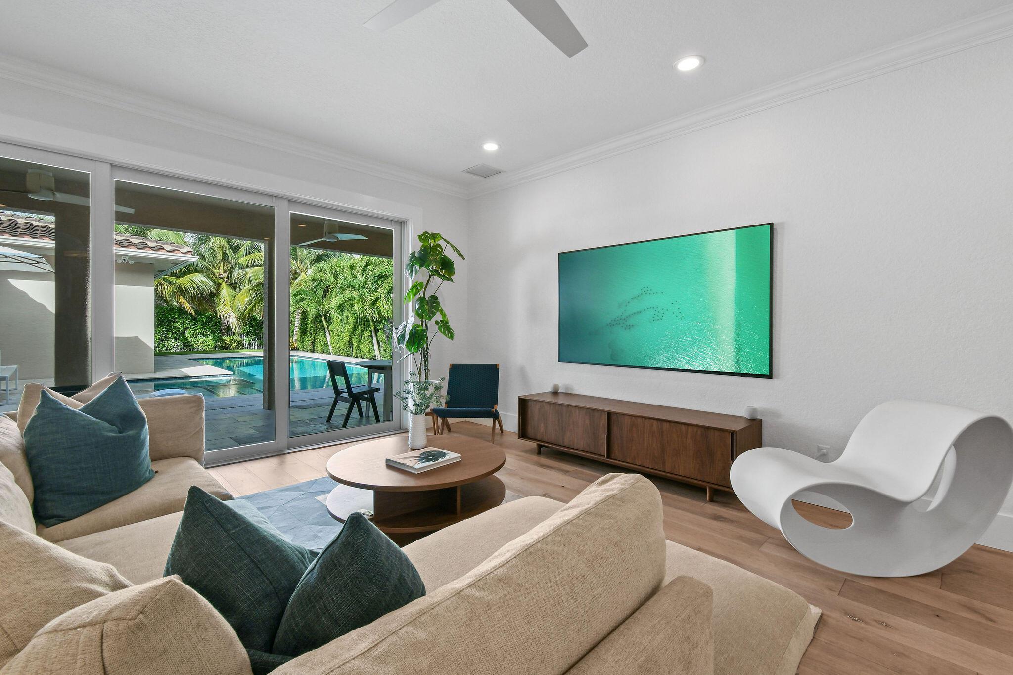 158 Ennis Ln Jupiter, FL 33458