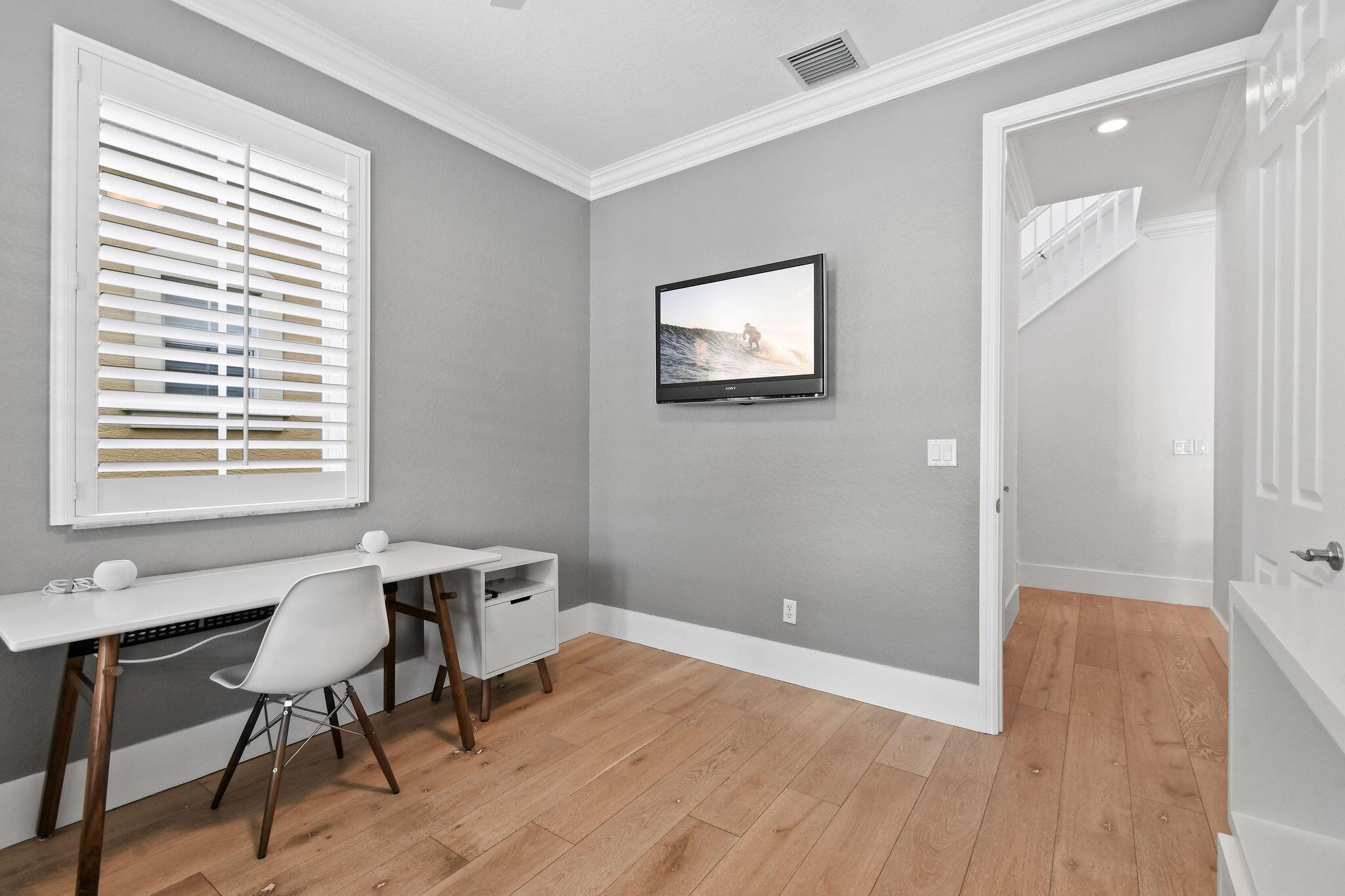 158 Ennis Ln Jupiter, FL 33458