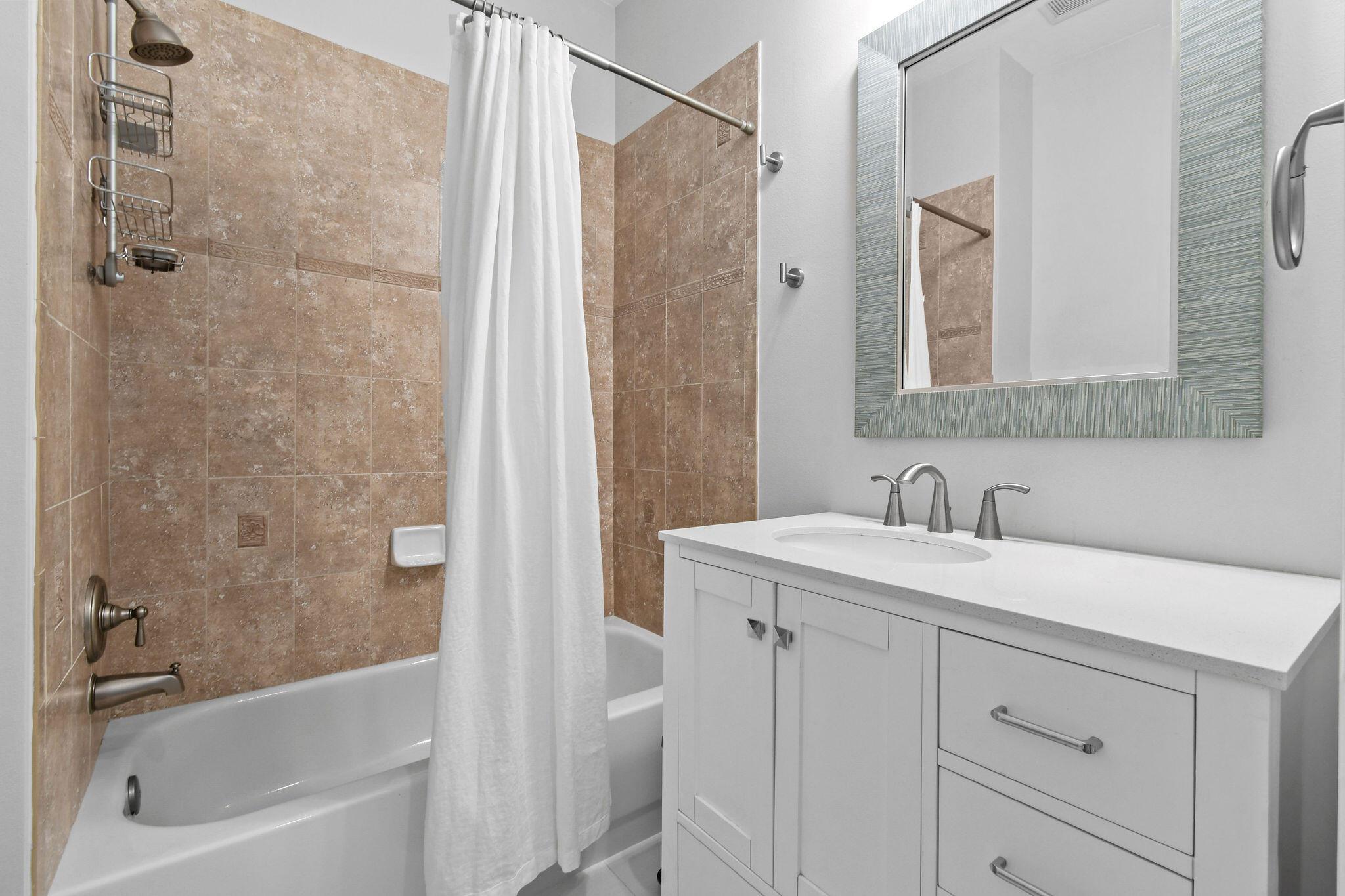 158 Ennis Ln Jupiter, FL 33458