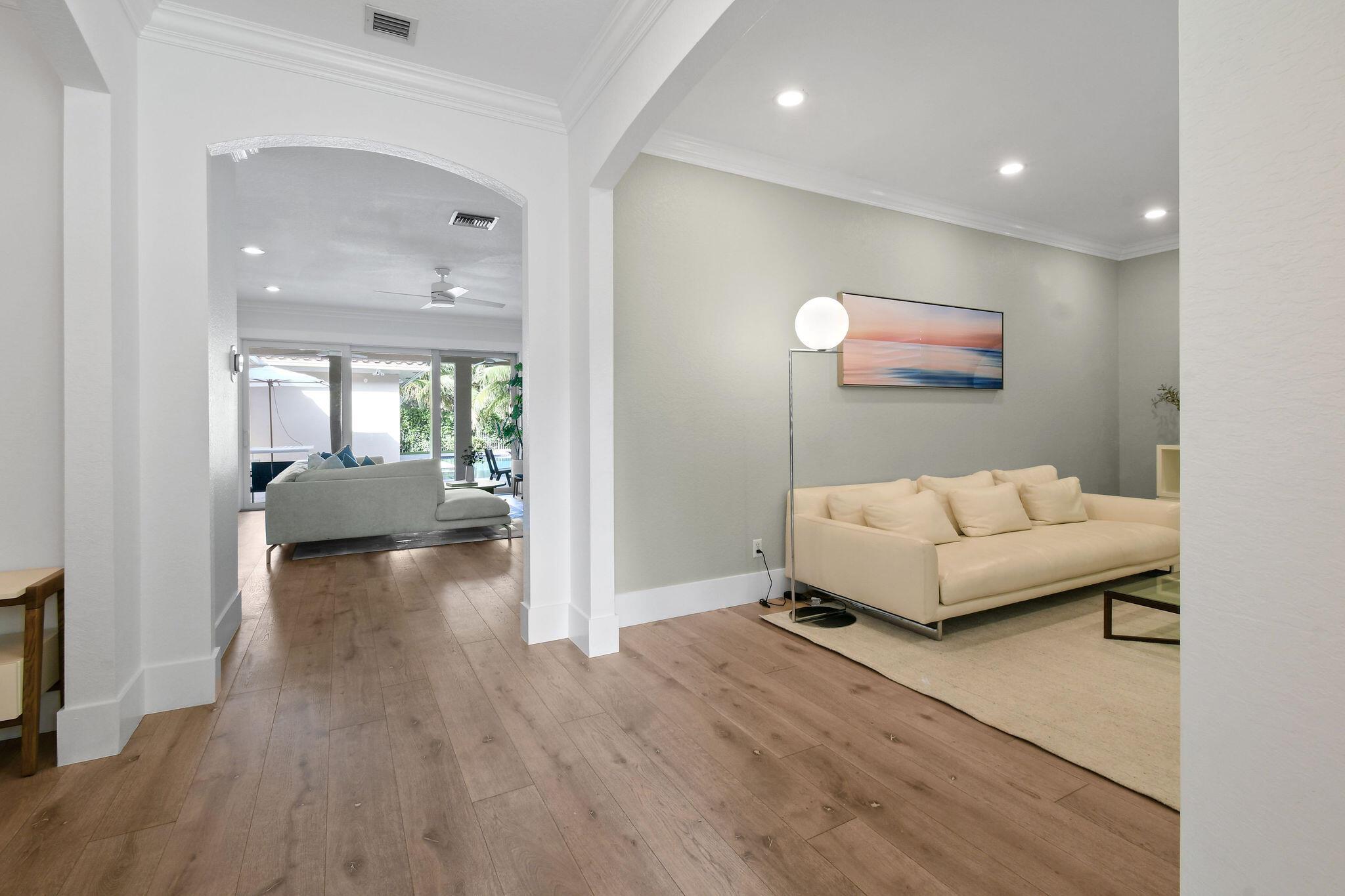 158 Ennis Ln Jupiter, FL 33458