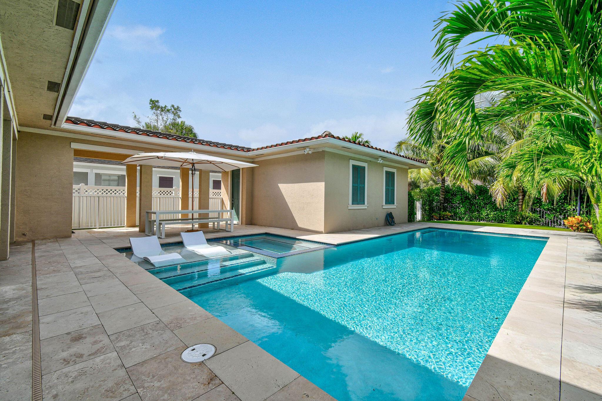 158 Ennis Ln Jupiter, FL 33458