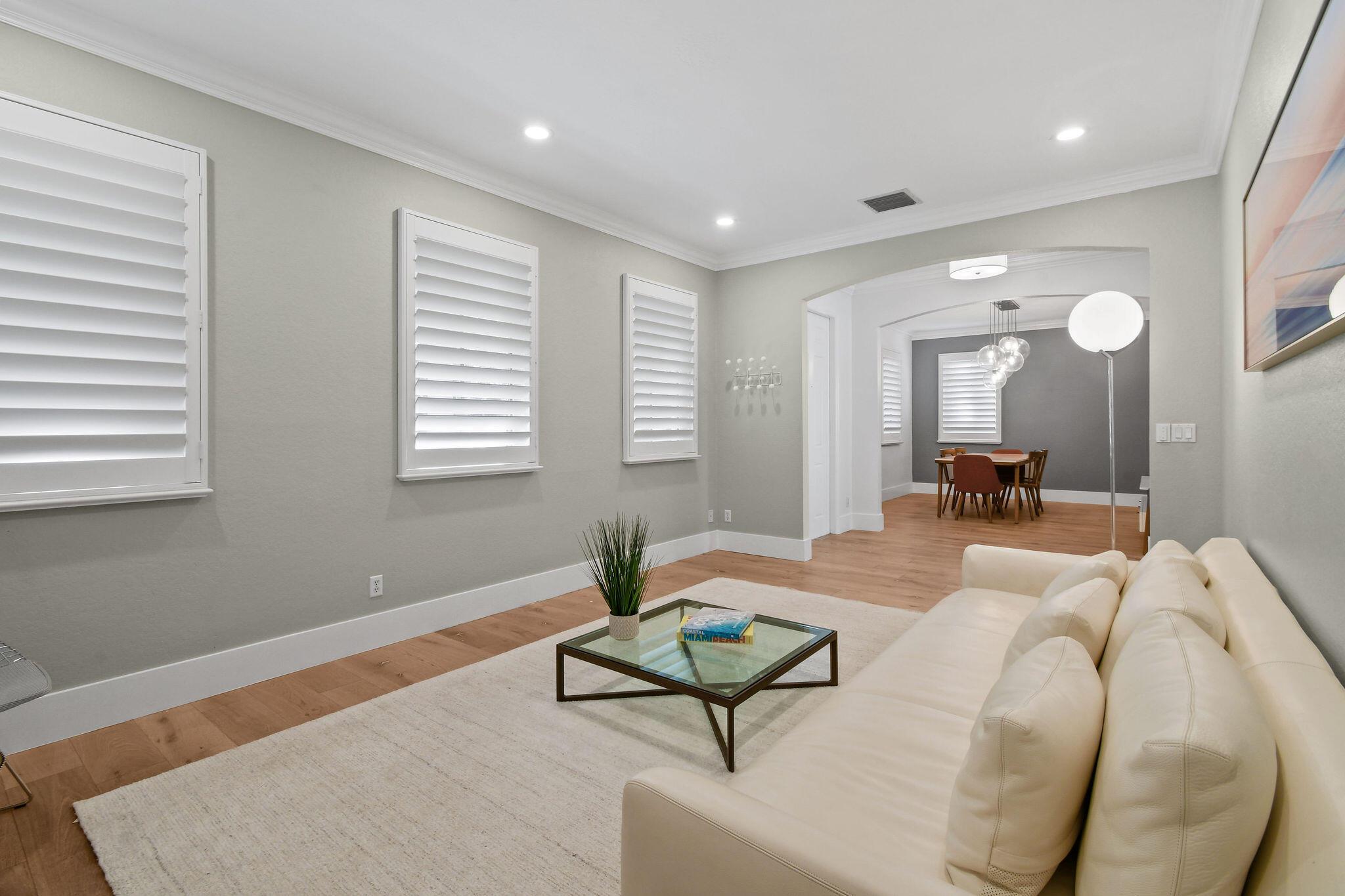 158 Ennis Ln Jupiter, FL 33458