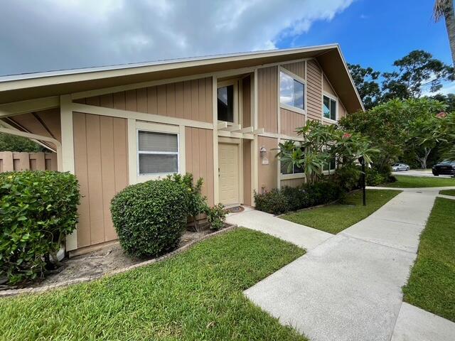 121 Maplecrest Cir