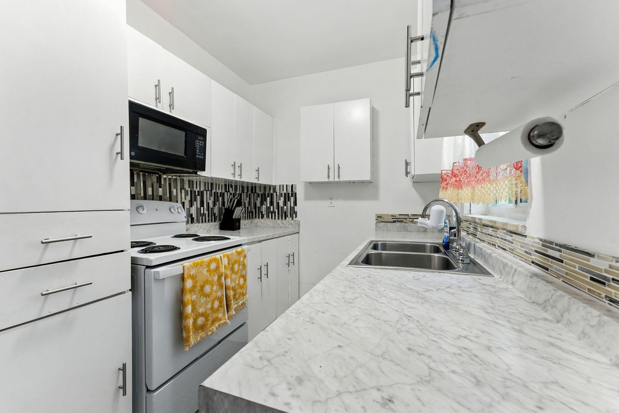 17570 NE 19th North Miami Beach, FL 33162