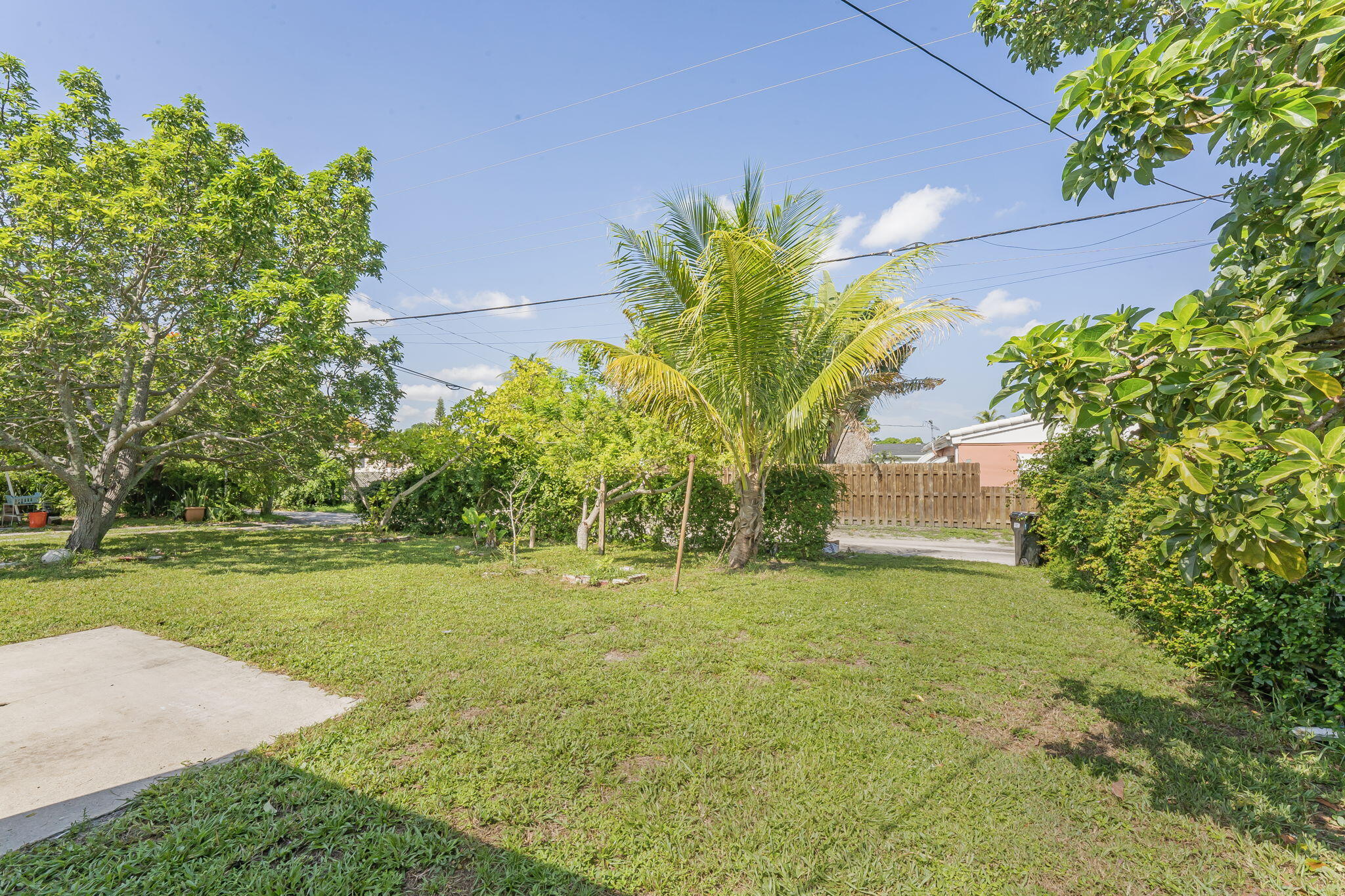 17570 NE 19th North Miami Beach, FL 33162