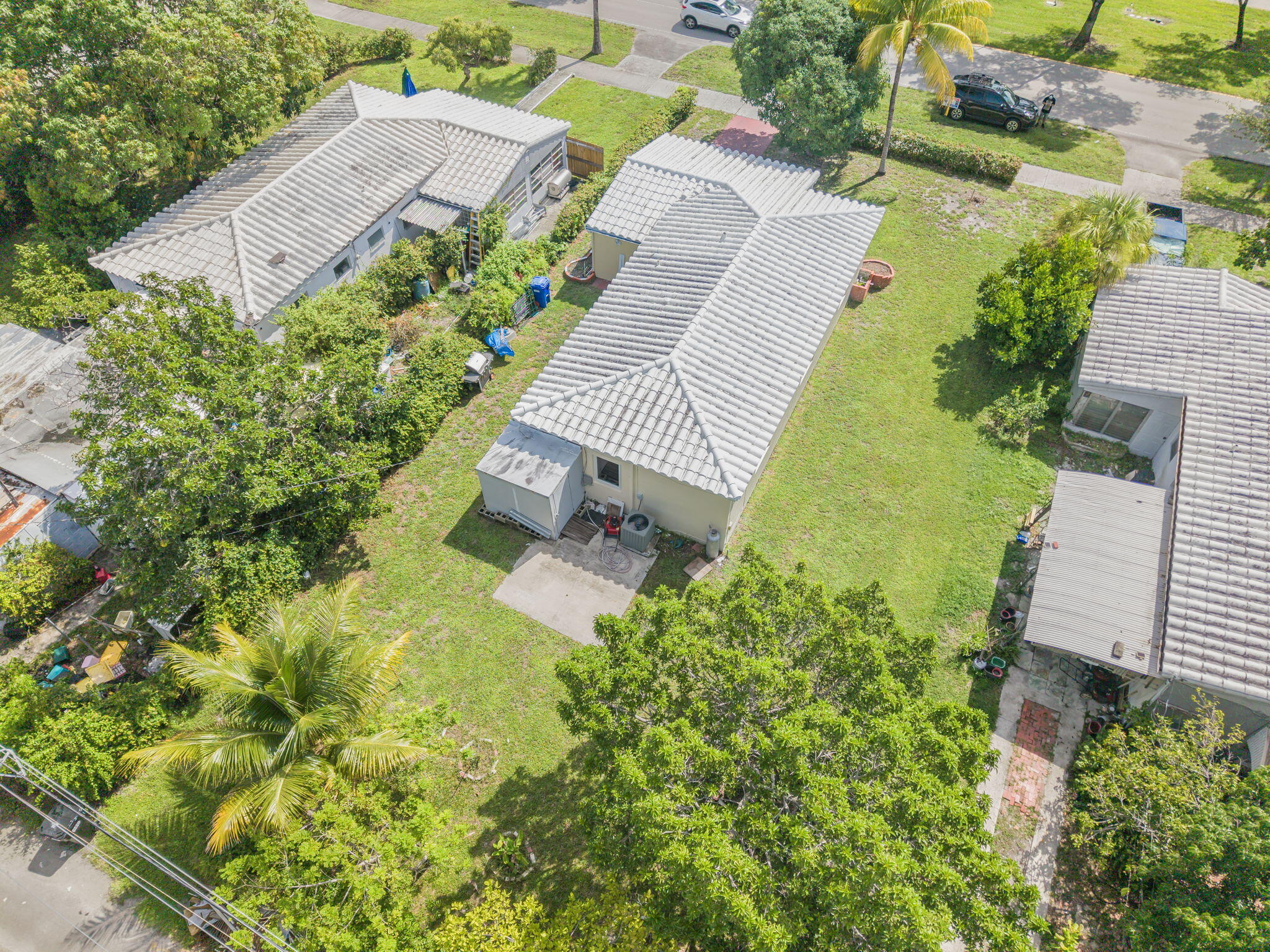 17570 NE 19th North Miami Beach, FL 33162