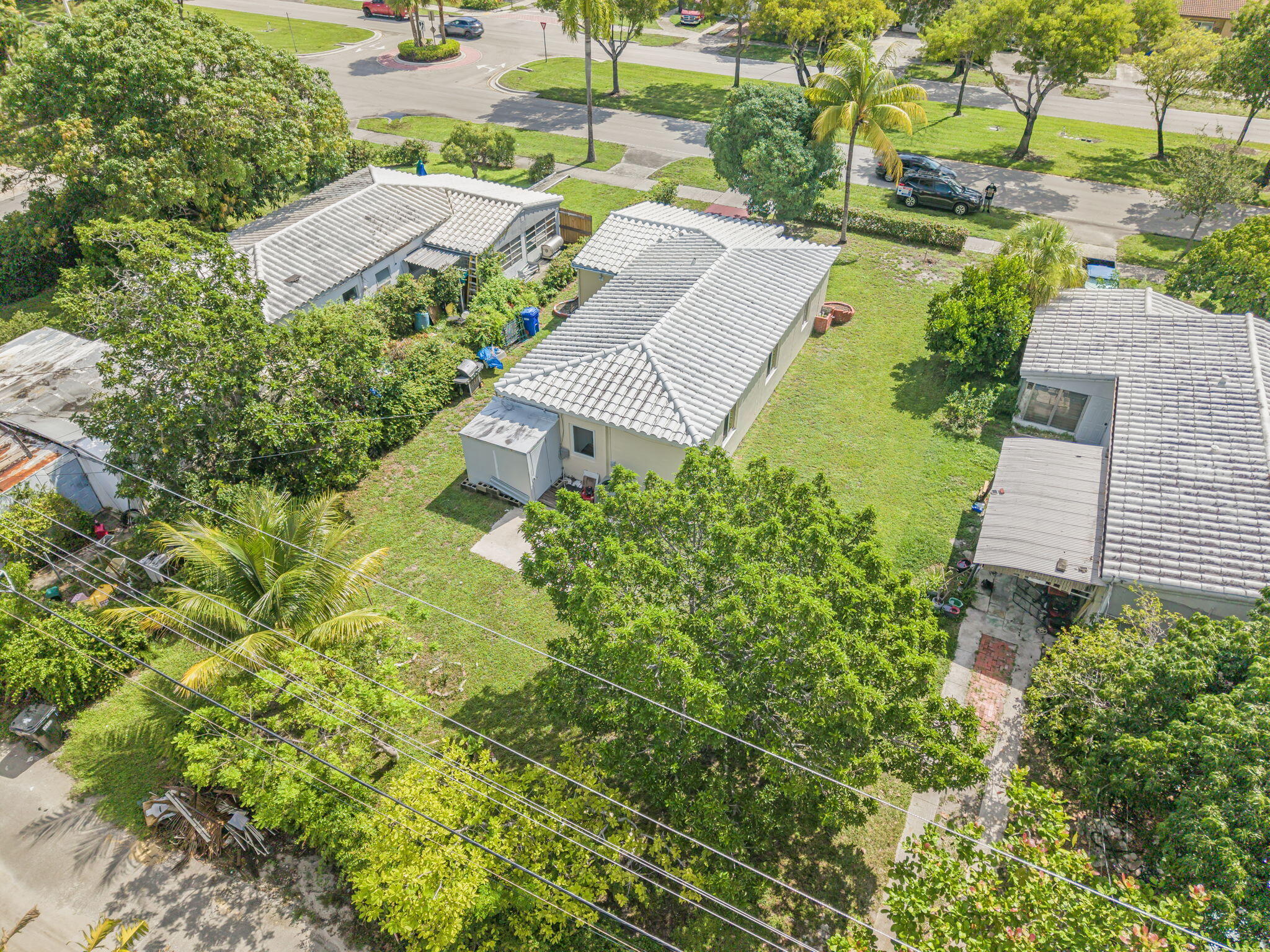 17570 NE 19th North Miami Beach, FL 33162