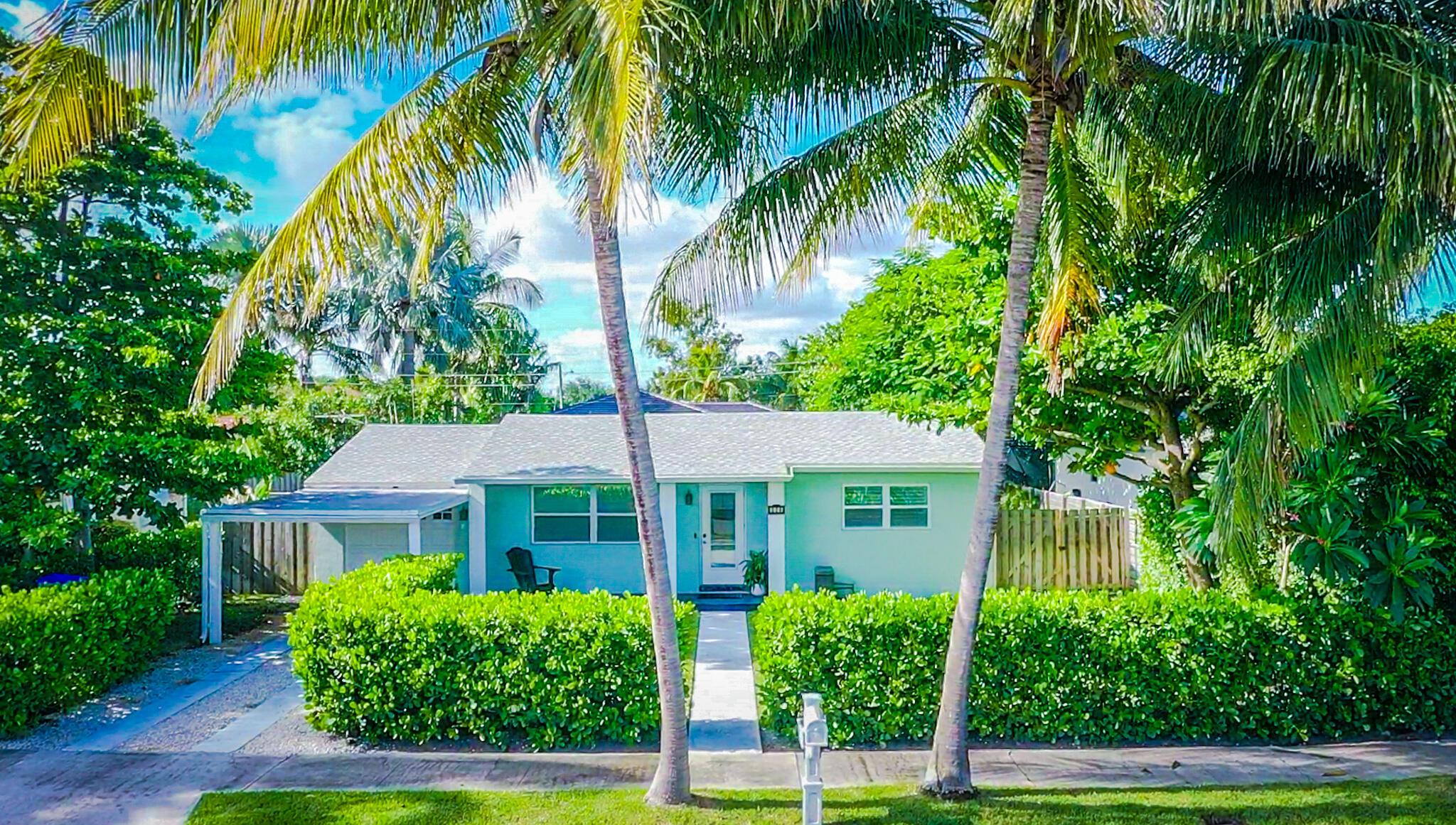 329 Leigh Rd