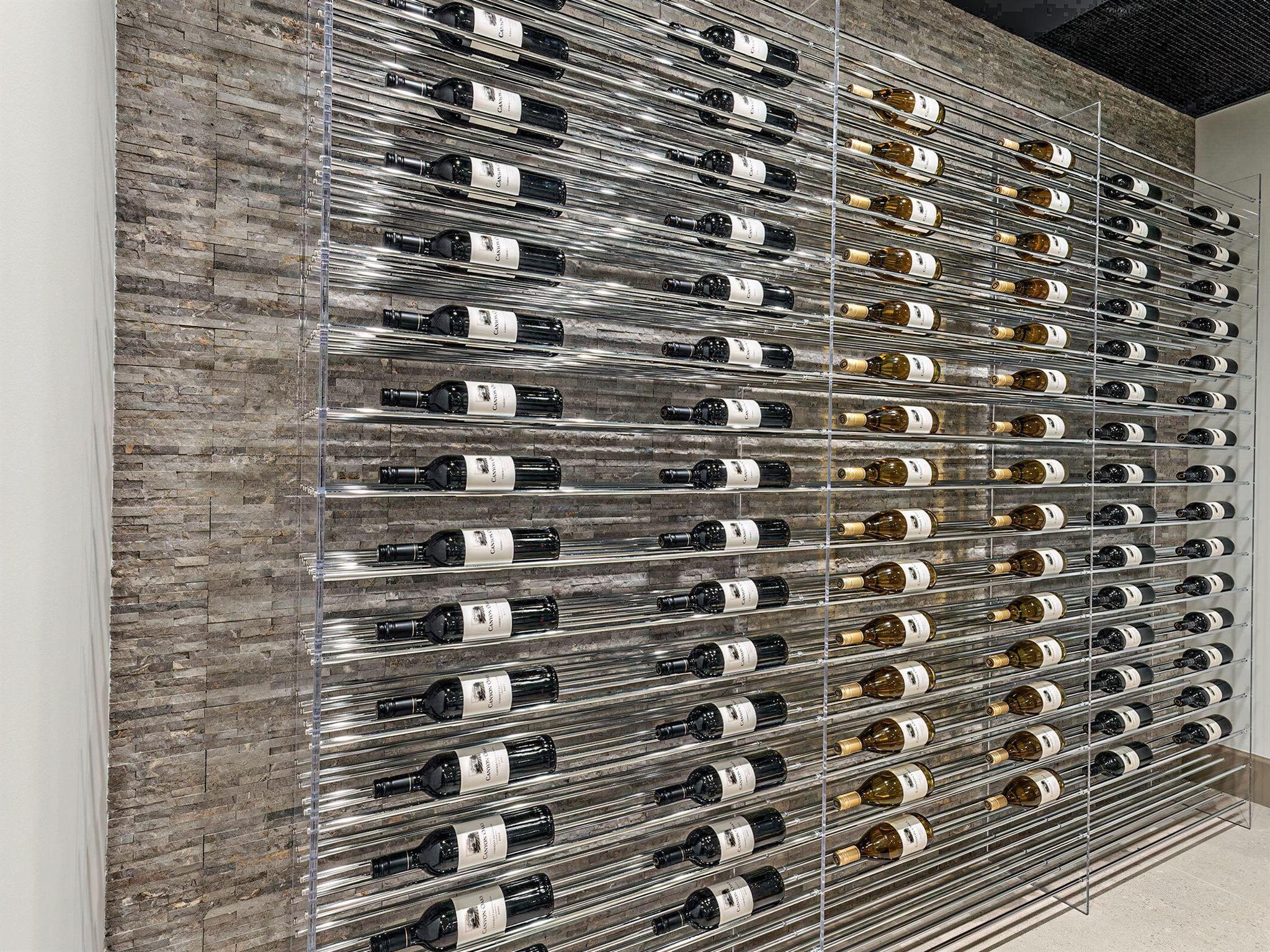 2913 Bluewater Cv Gulfstream, FL 33483