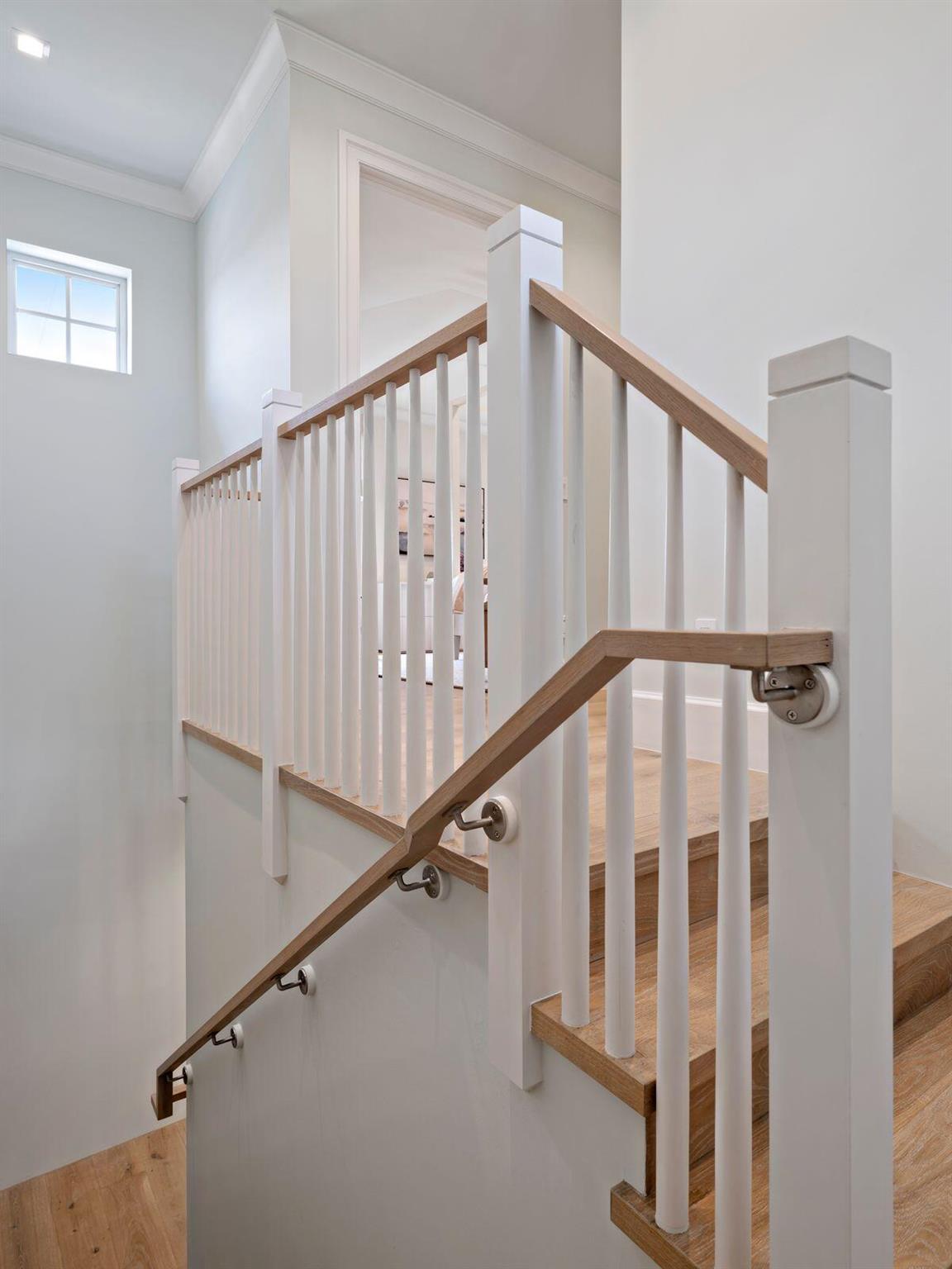 2913 Bluewater Cv Gulfstream, FL 33483