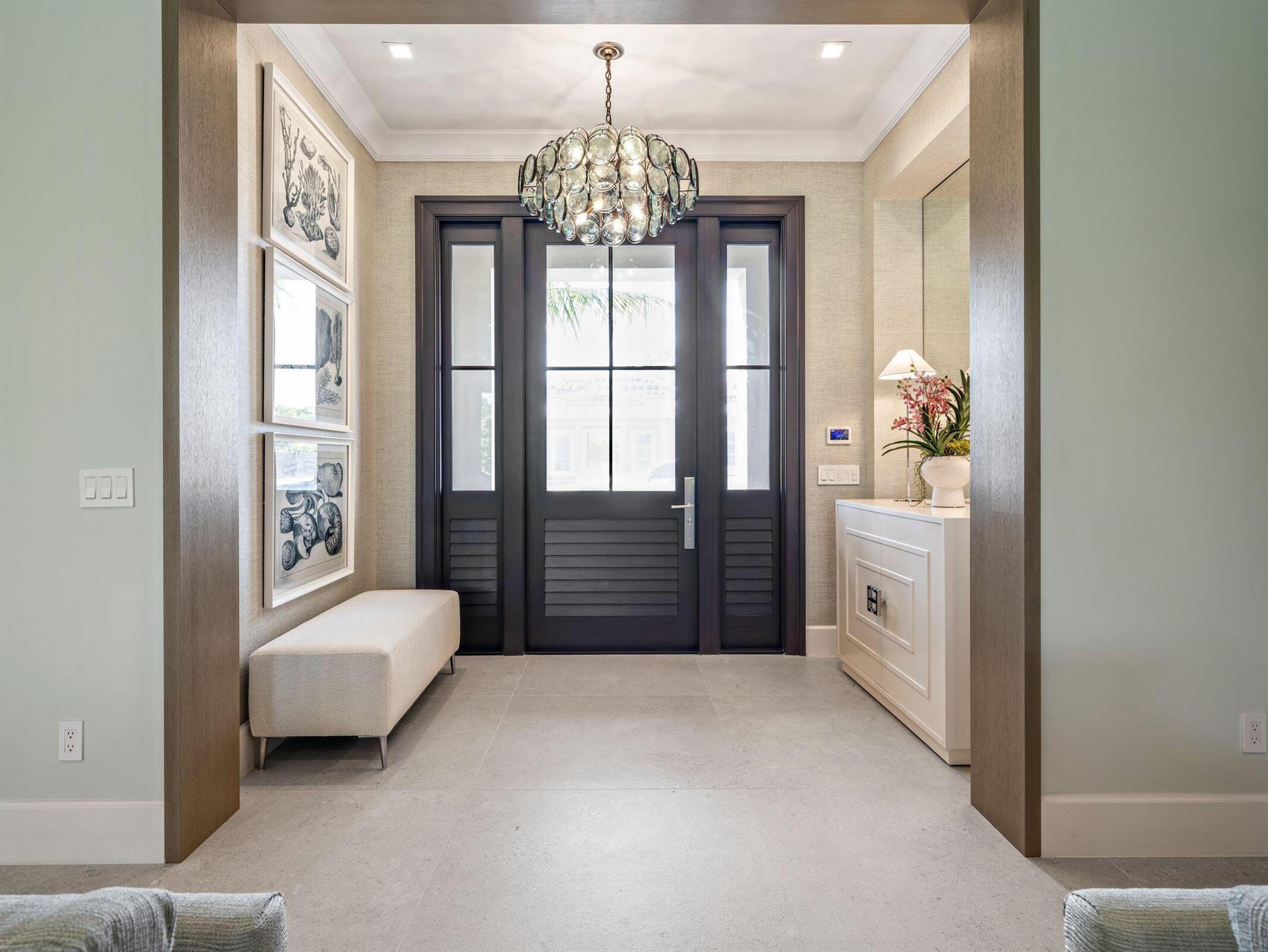 2913 Bluewater Cv Gulfstream, FL 33483