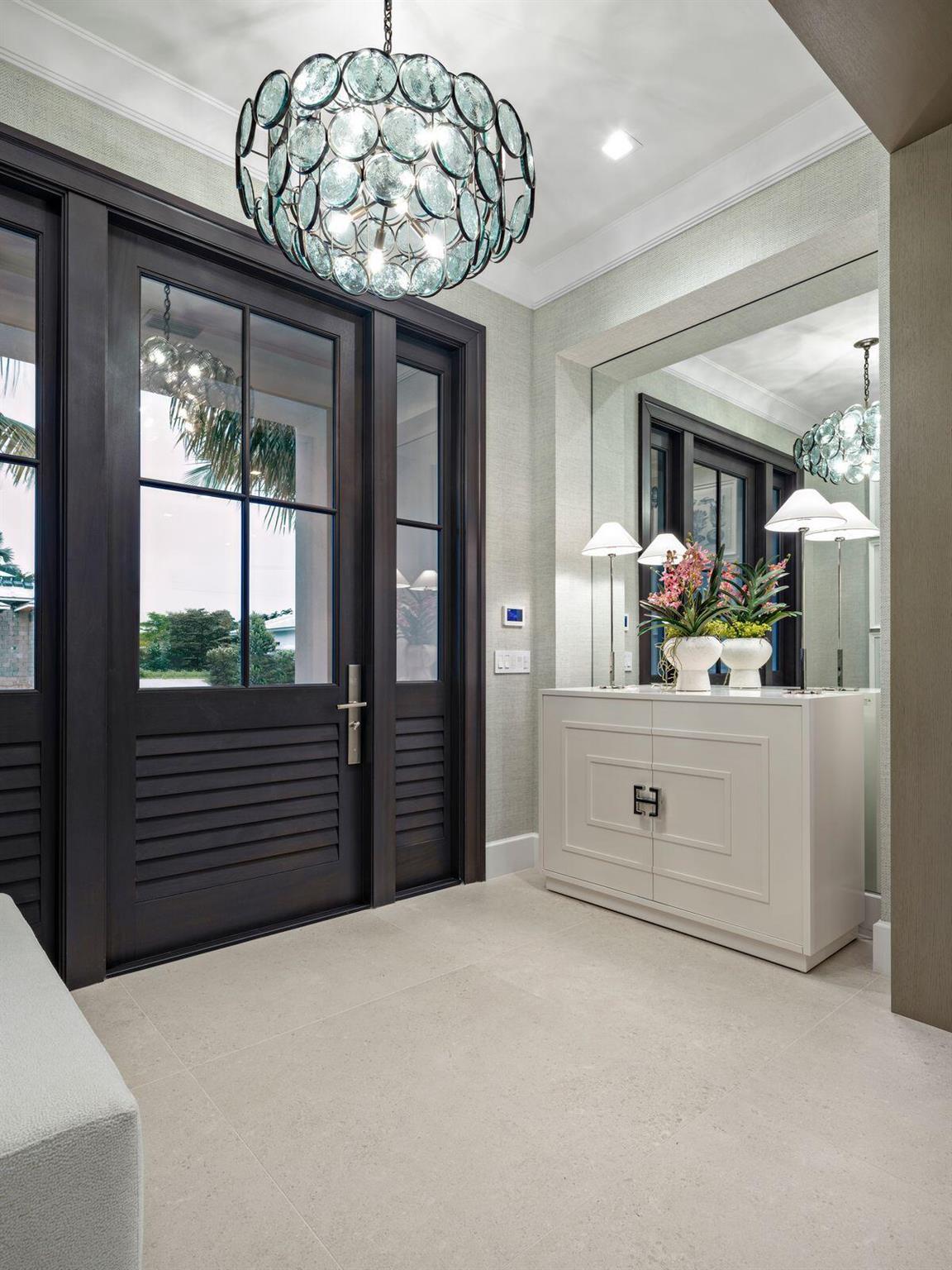 2913 Bluewater Cv Gulfstream, FL 33483