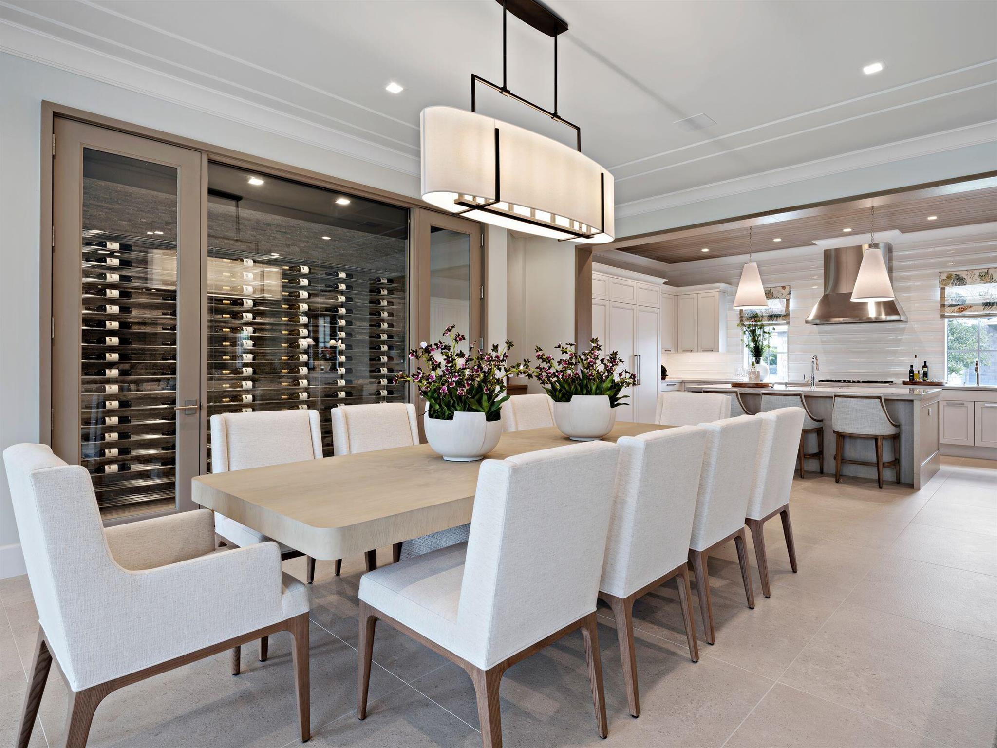 2913 Bluewater Cv Gulfstream, FL 33483