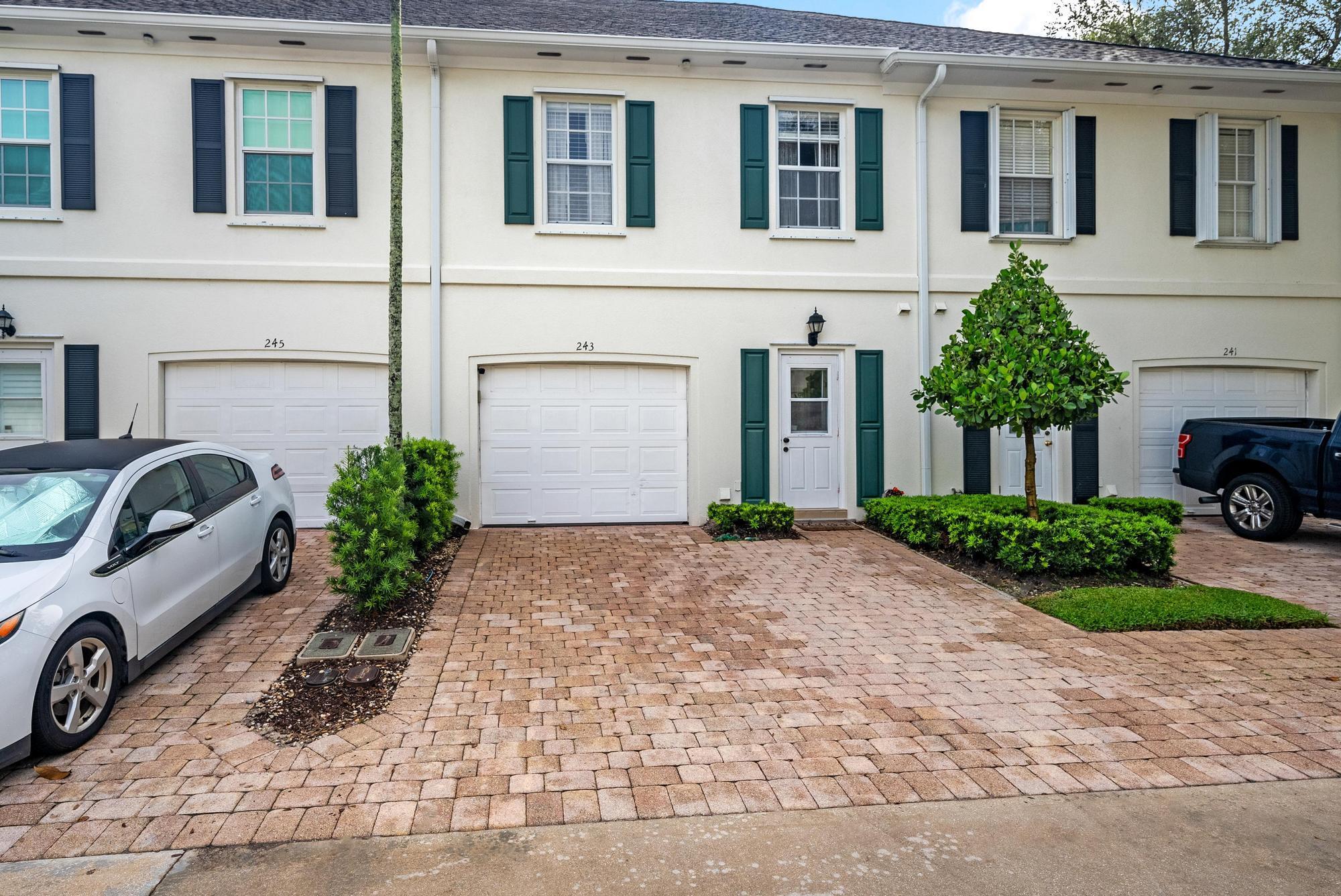 243 Murray Ct Jupiter, FL 33458